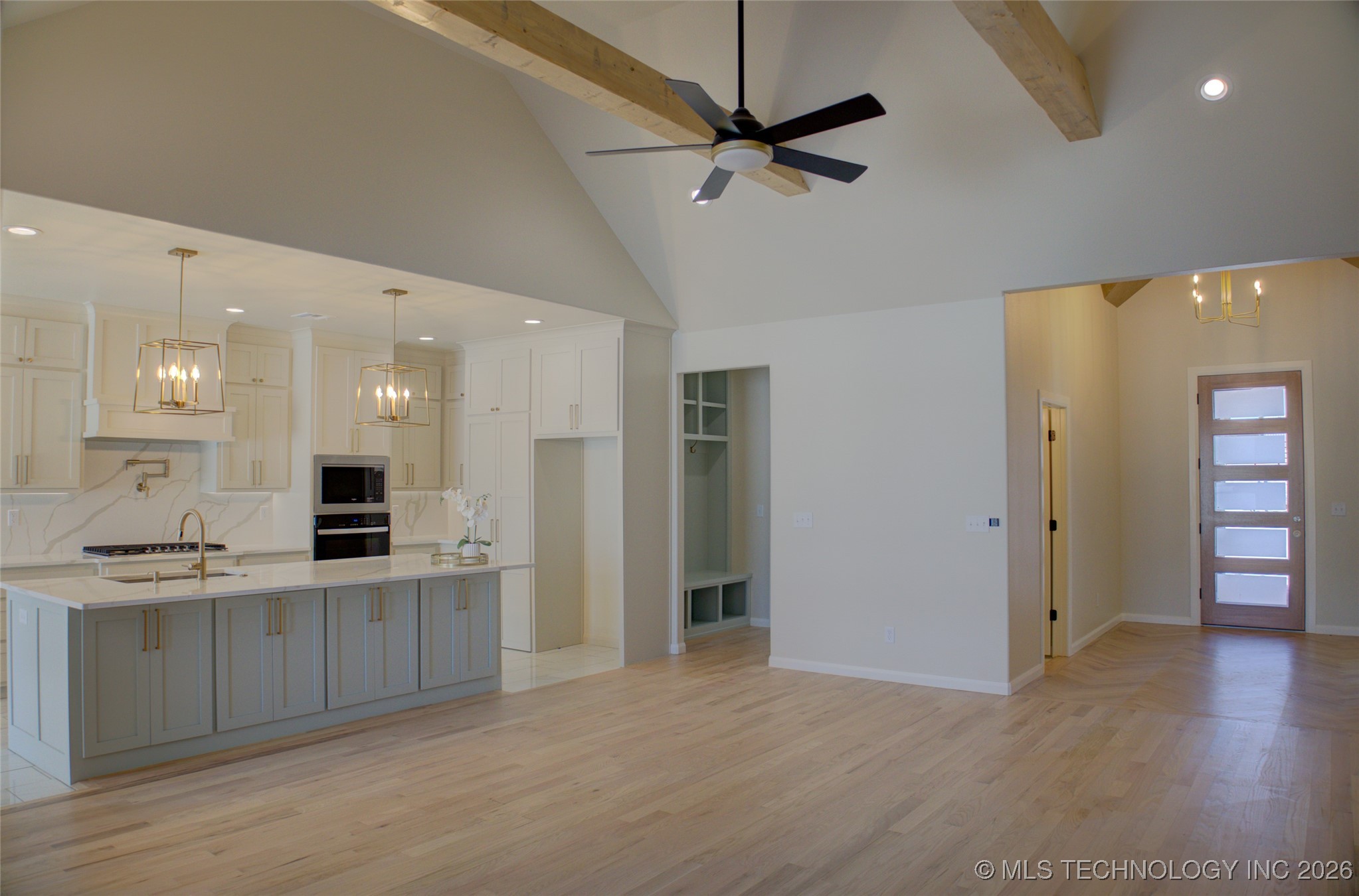 6804 S 337th East Avenue Property Photo 10