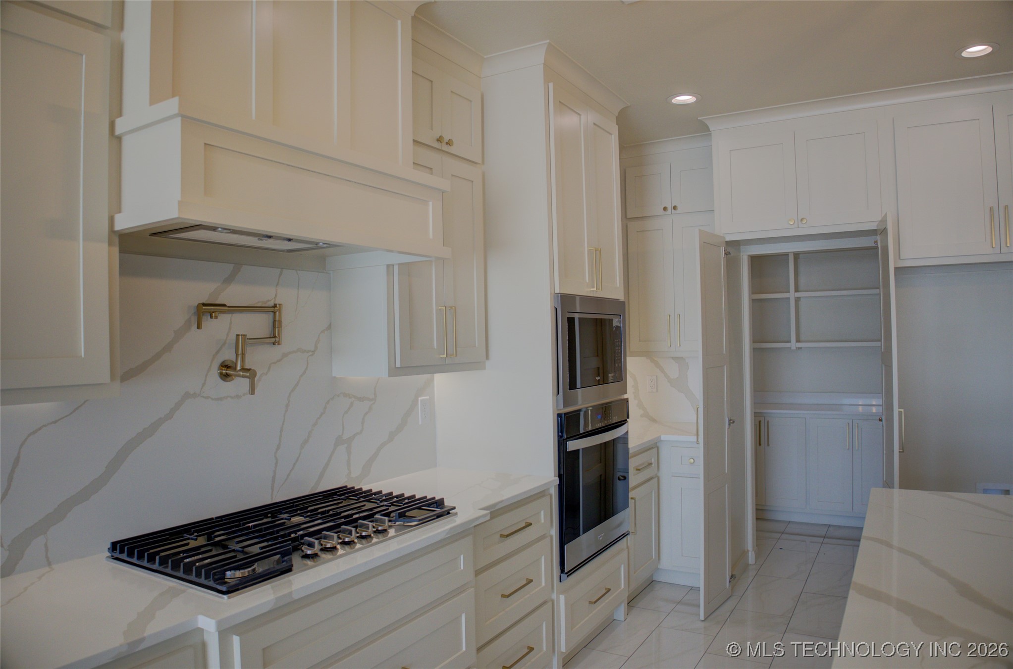 6804 S 337th East Avenue Property Photo 15