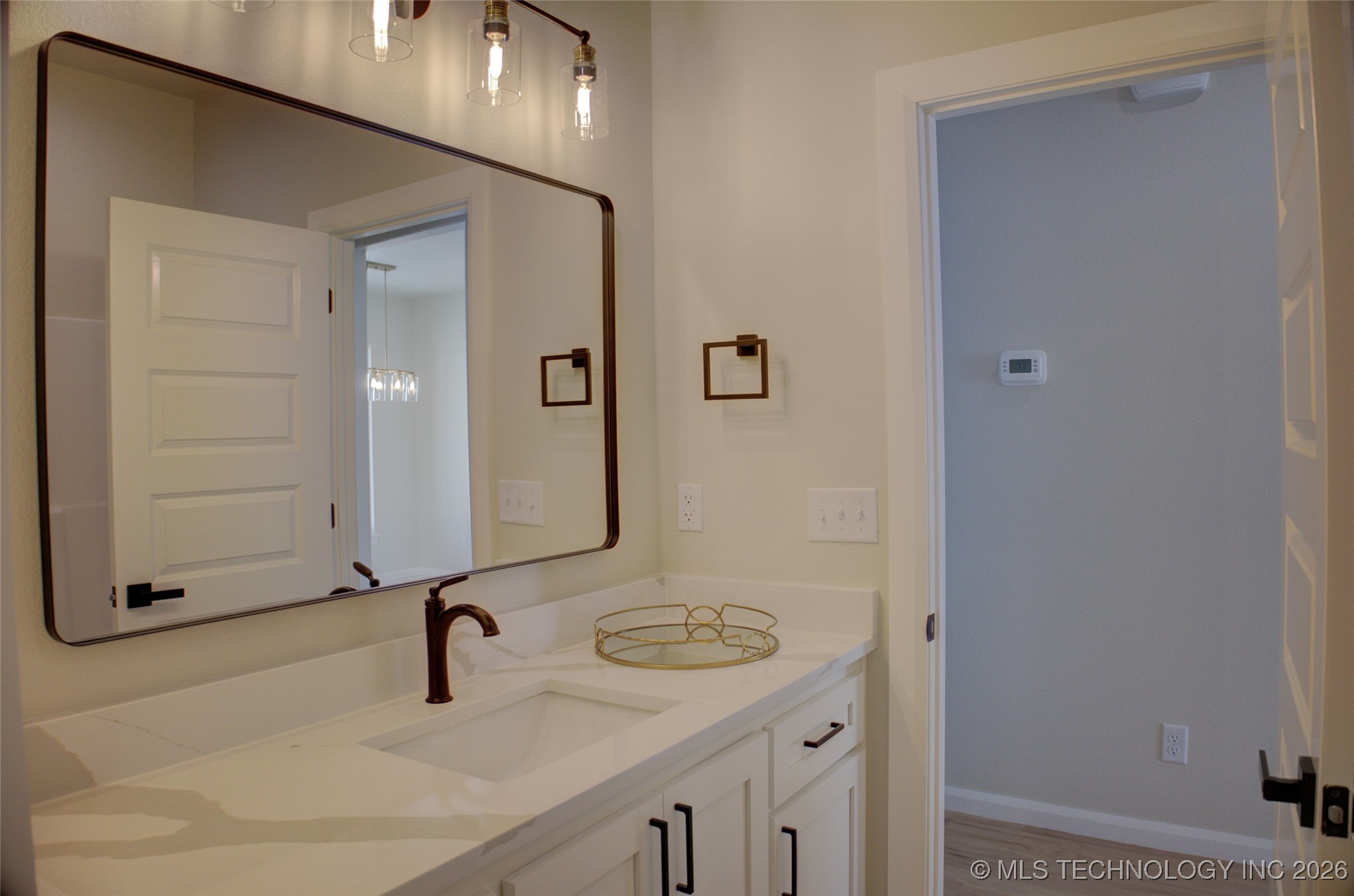 6804 S 337th East Avenue Property Photo 32