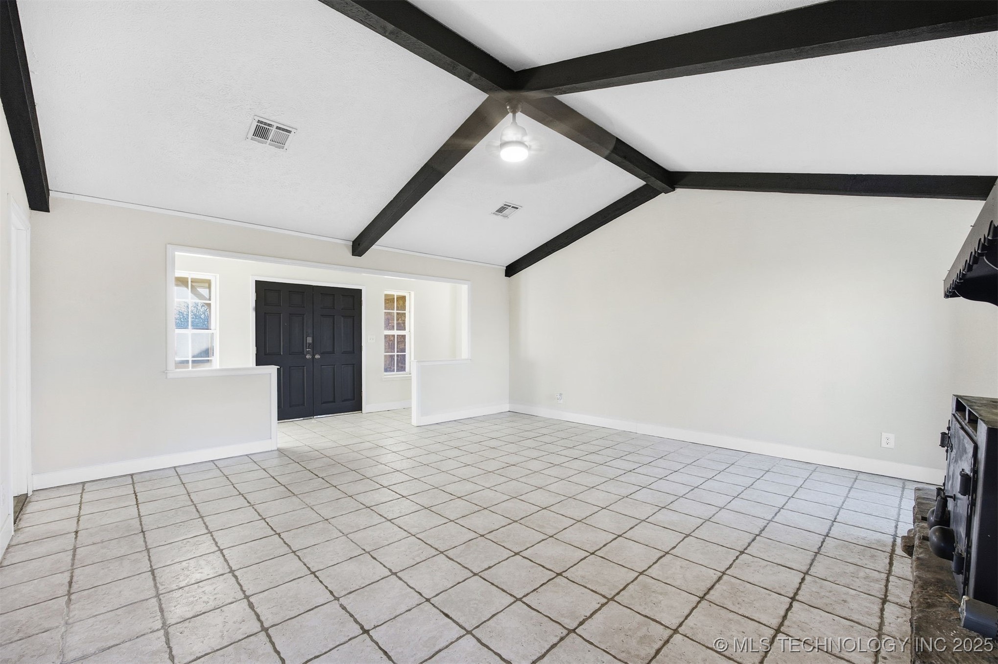 23979 E 320 Road Property Photo 14