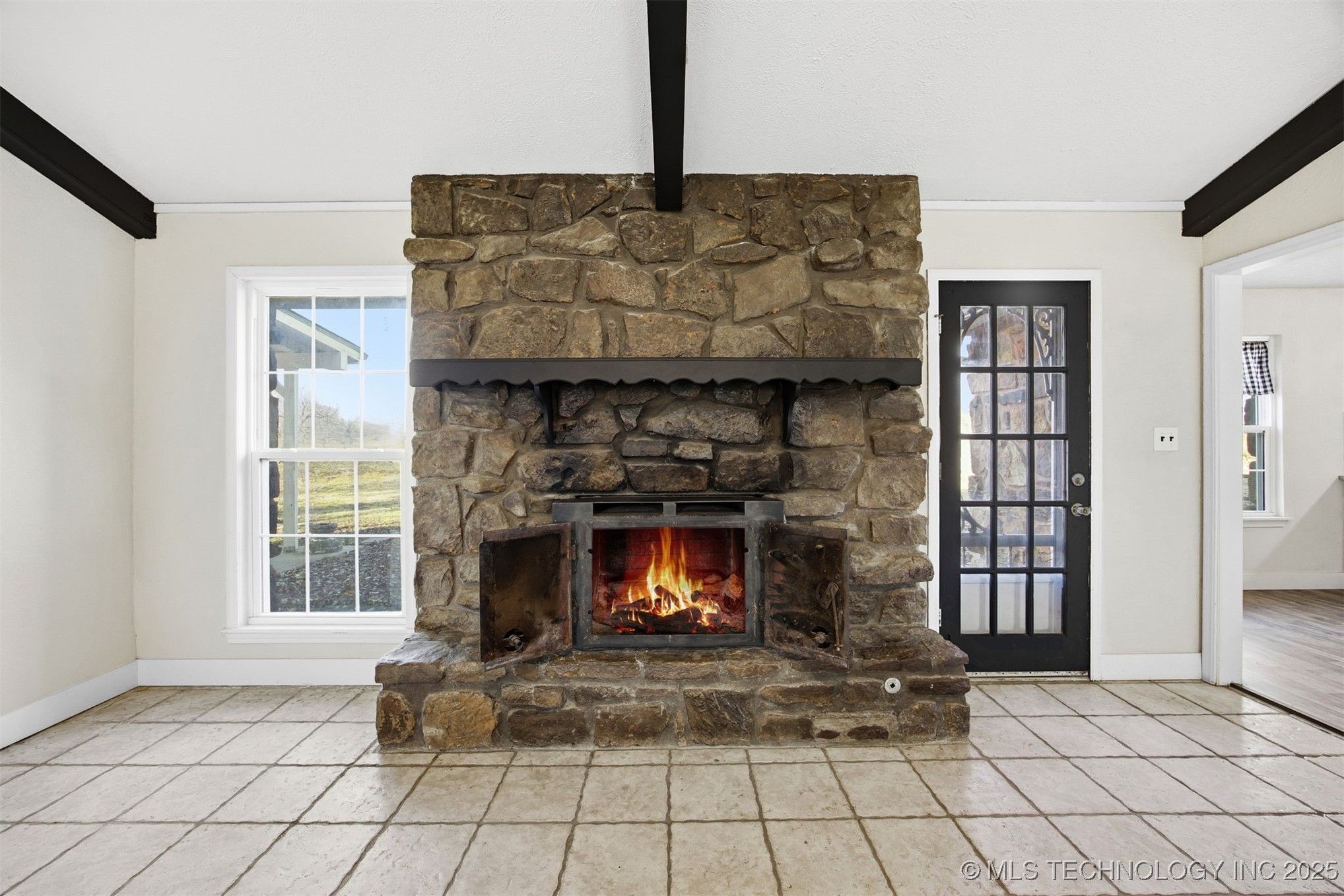 23979 E 320 Road Property Photo 15