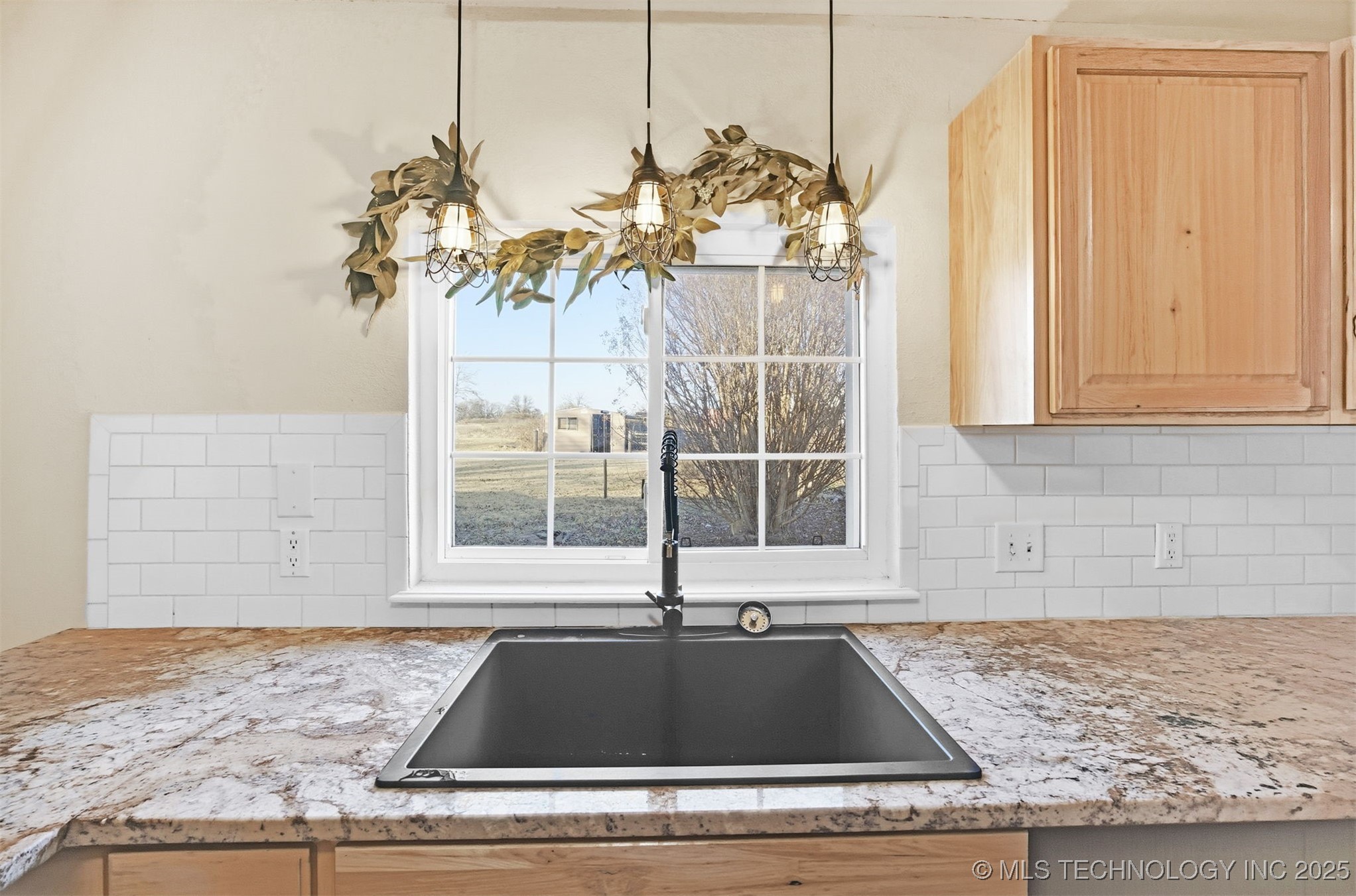 23979 E 320 Road Property Photo 20