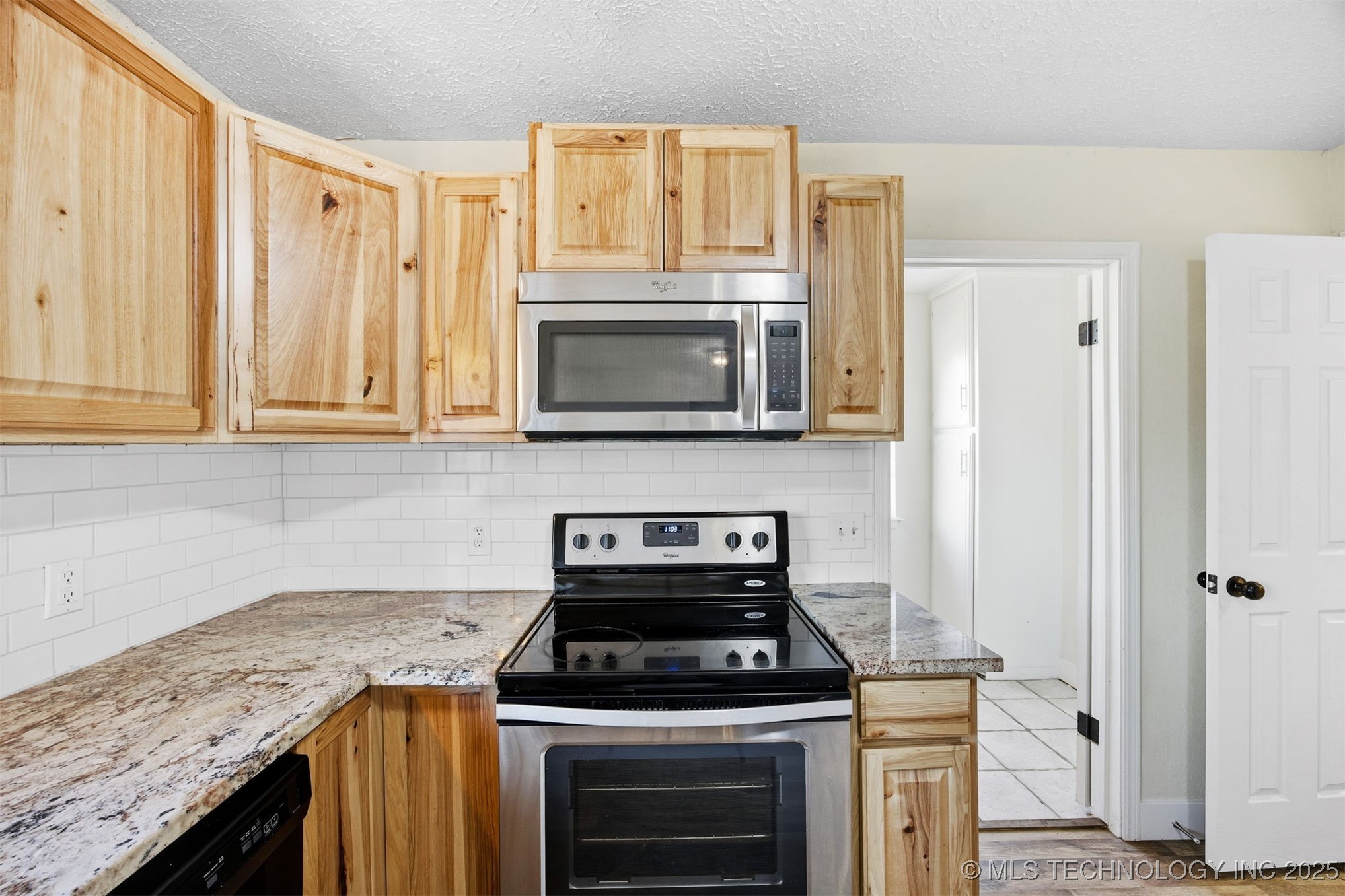 23979 E 320 Road Property Photo 21