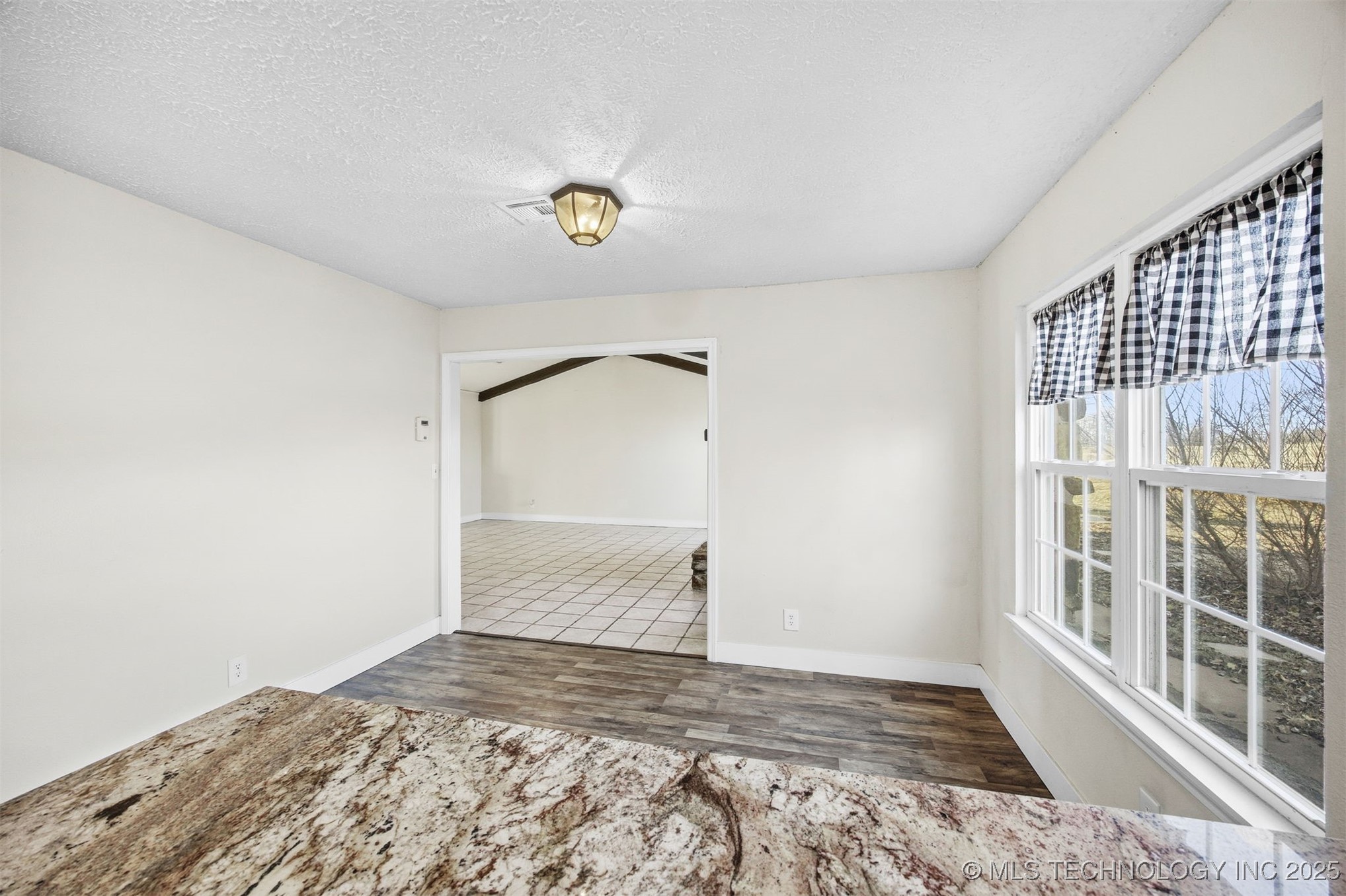 23979 E 320 Road Property Photo 24