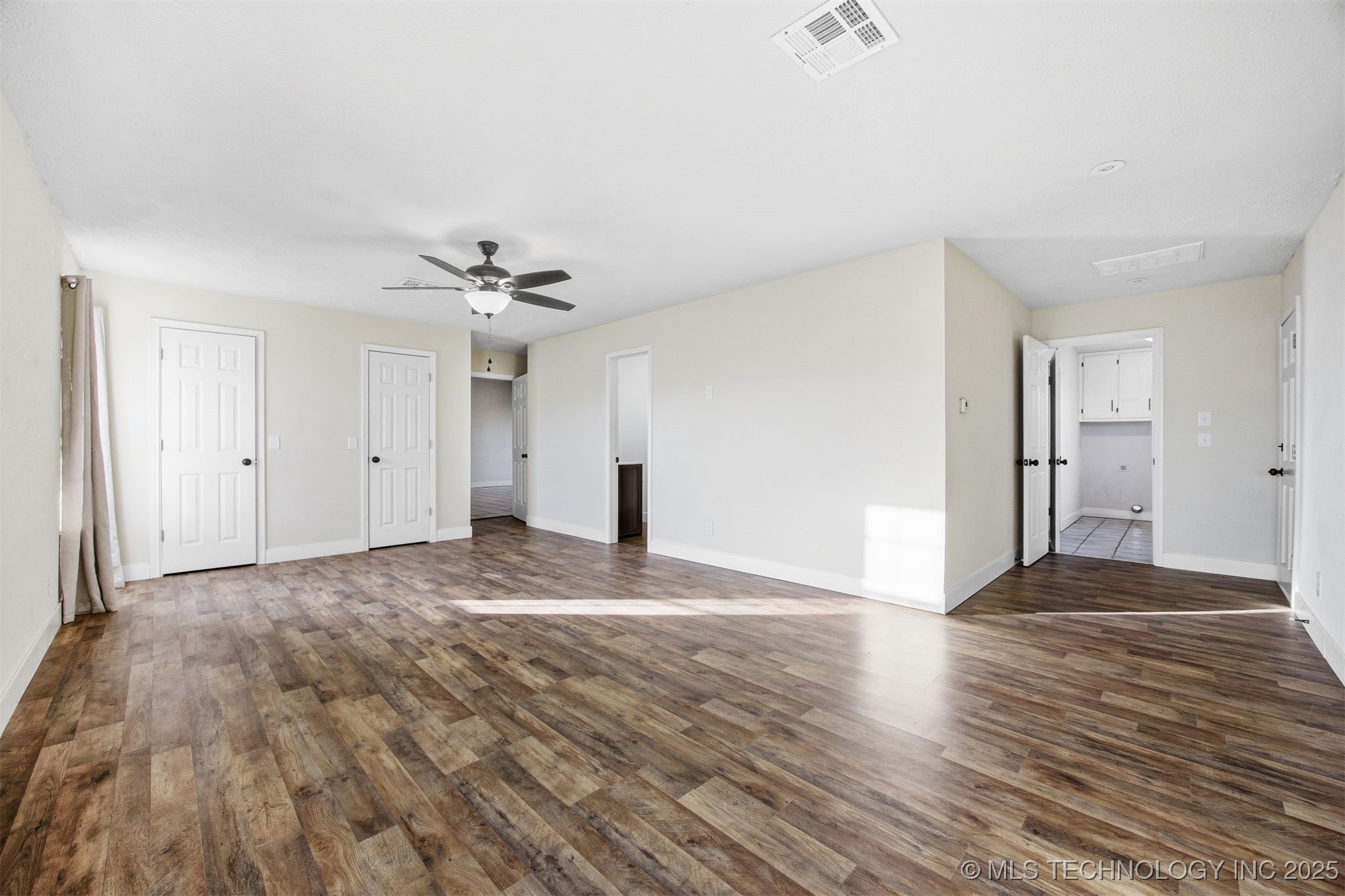 23979 E 320 Road Property Photo 31