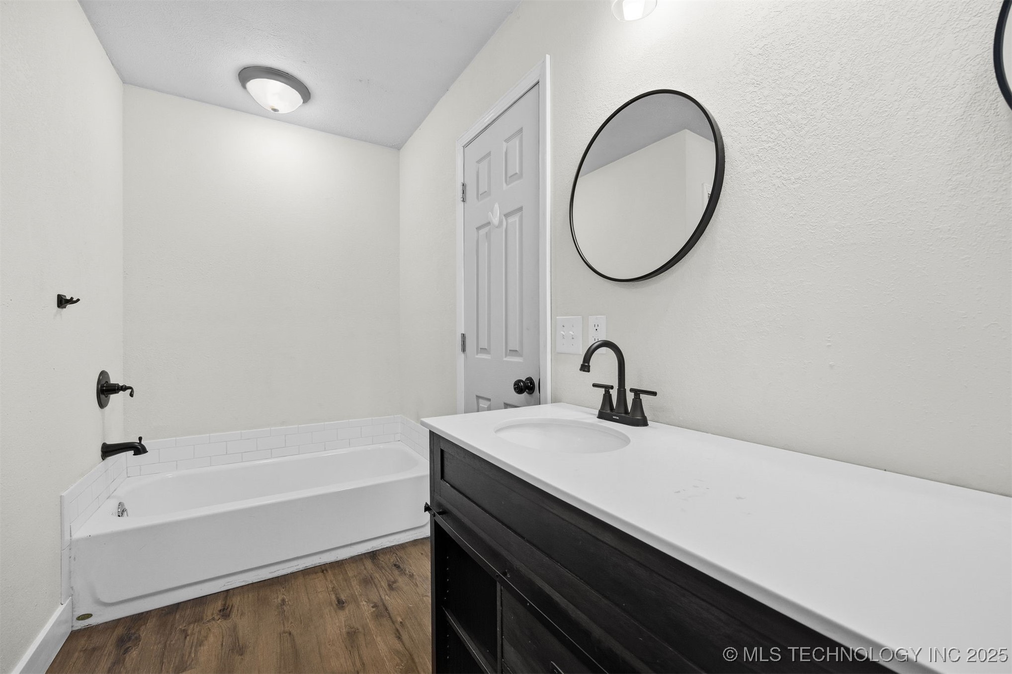 23979 E 320 Road Property Photo 34