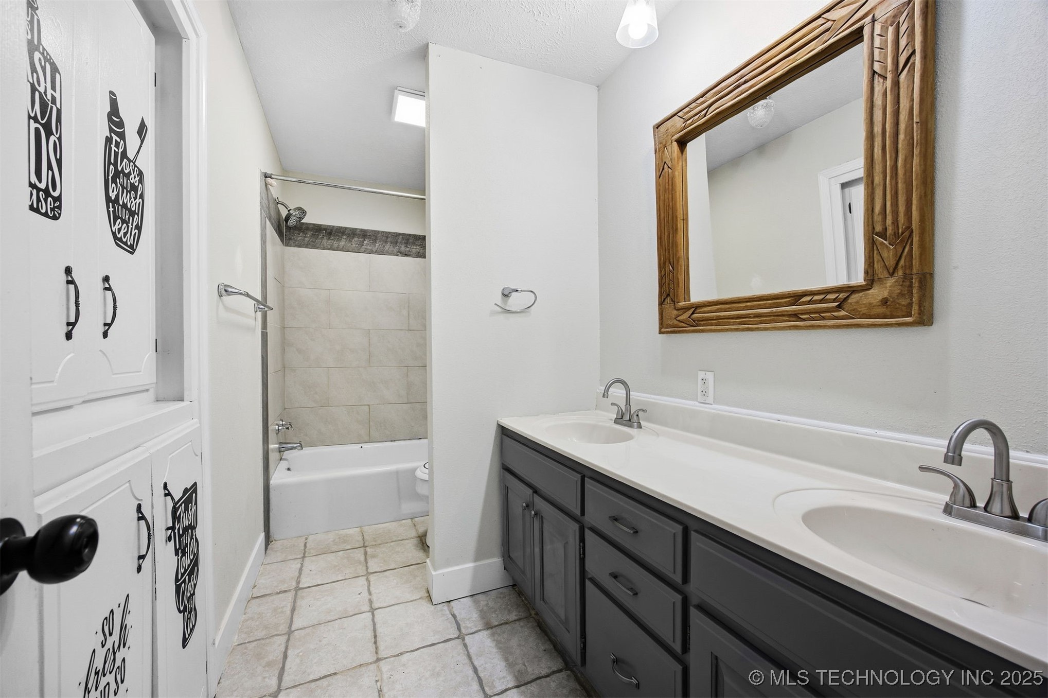 23979 E 320 Road Property Photo 37