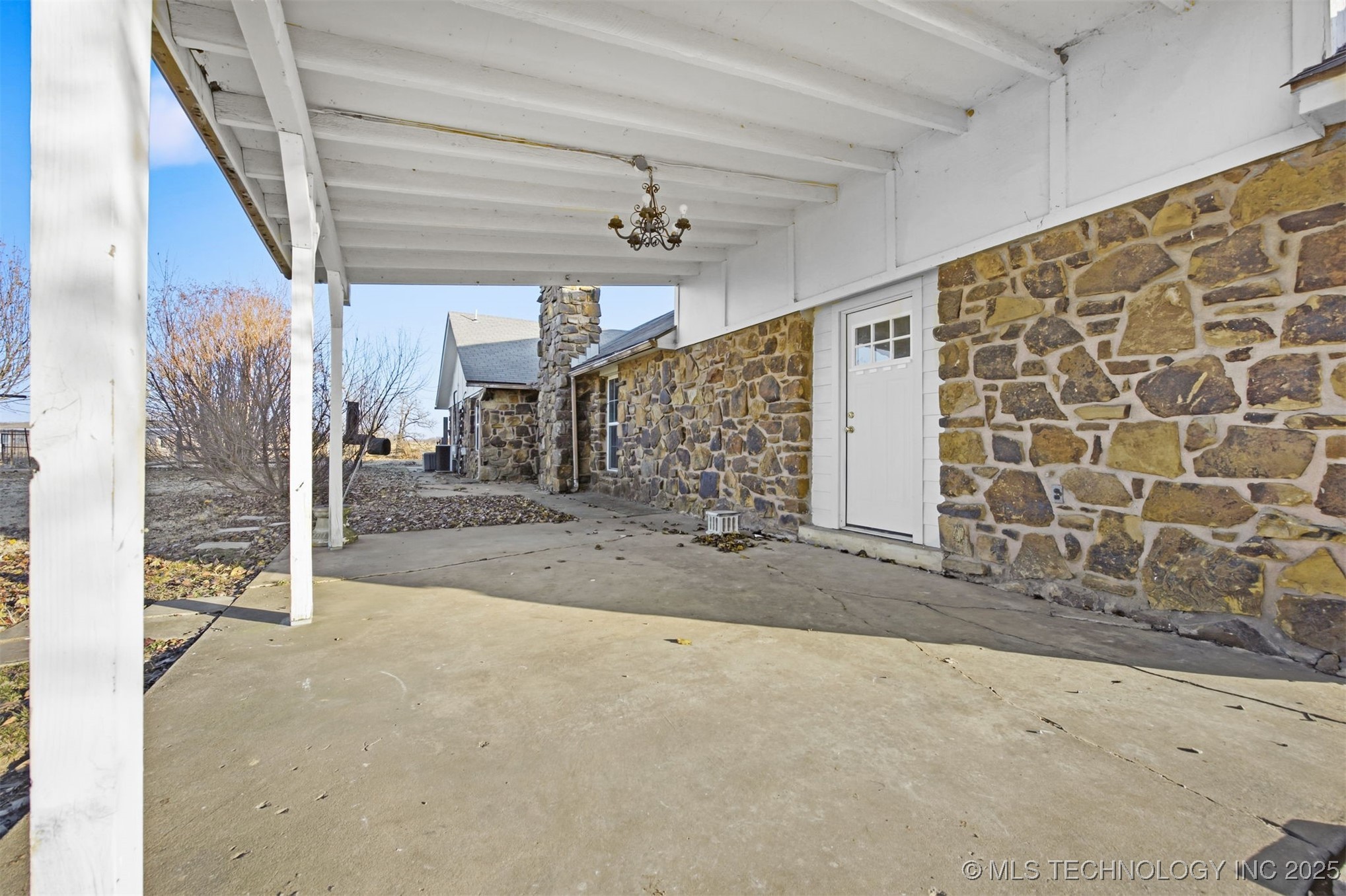 23979 E 320 Road Property Photo 46