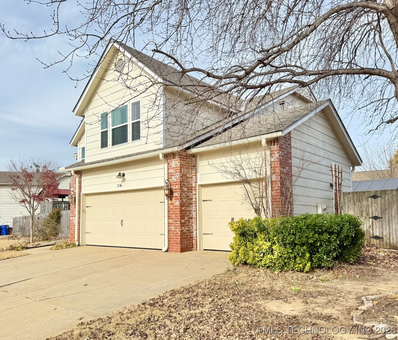 516 S Laurel Avenue Property Photo 3