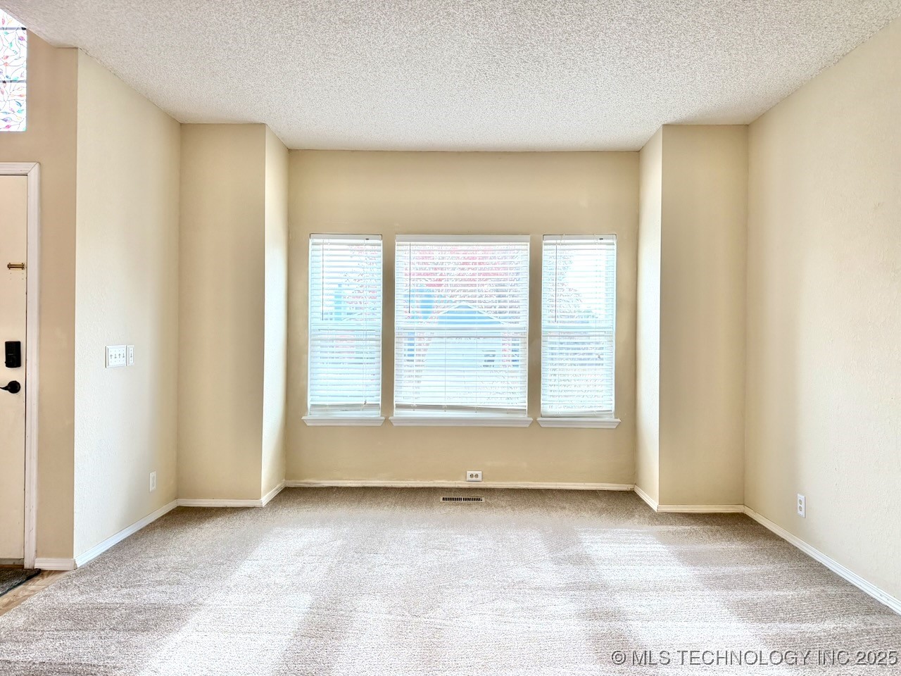 516 S Laurel Avenue Property Photo 12