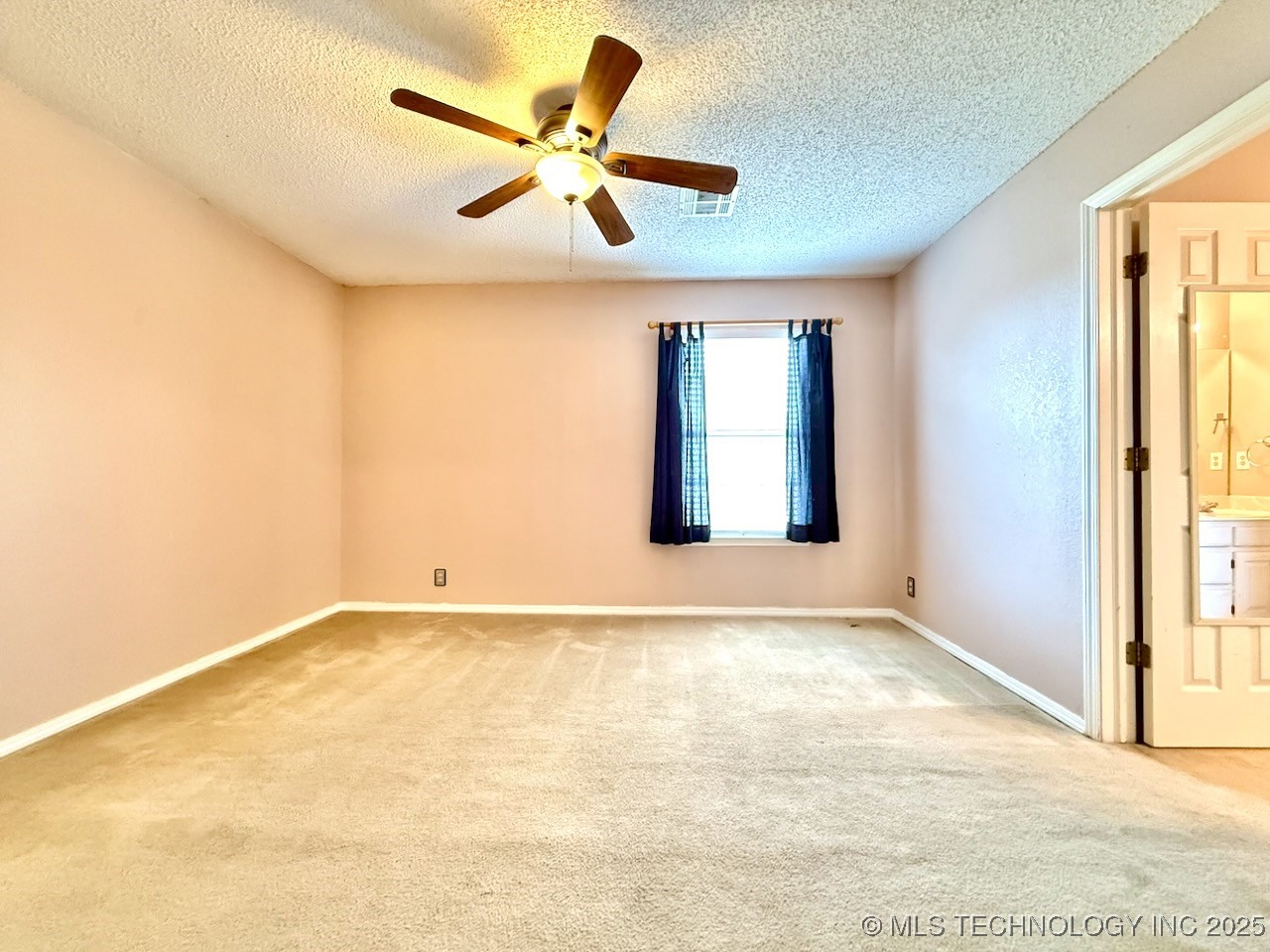 516 S Laurel Avenue Property Photo 46