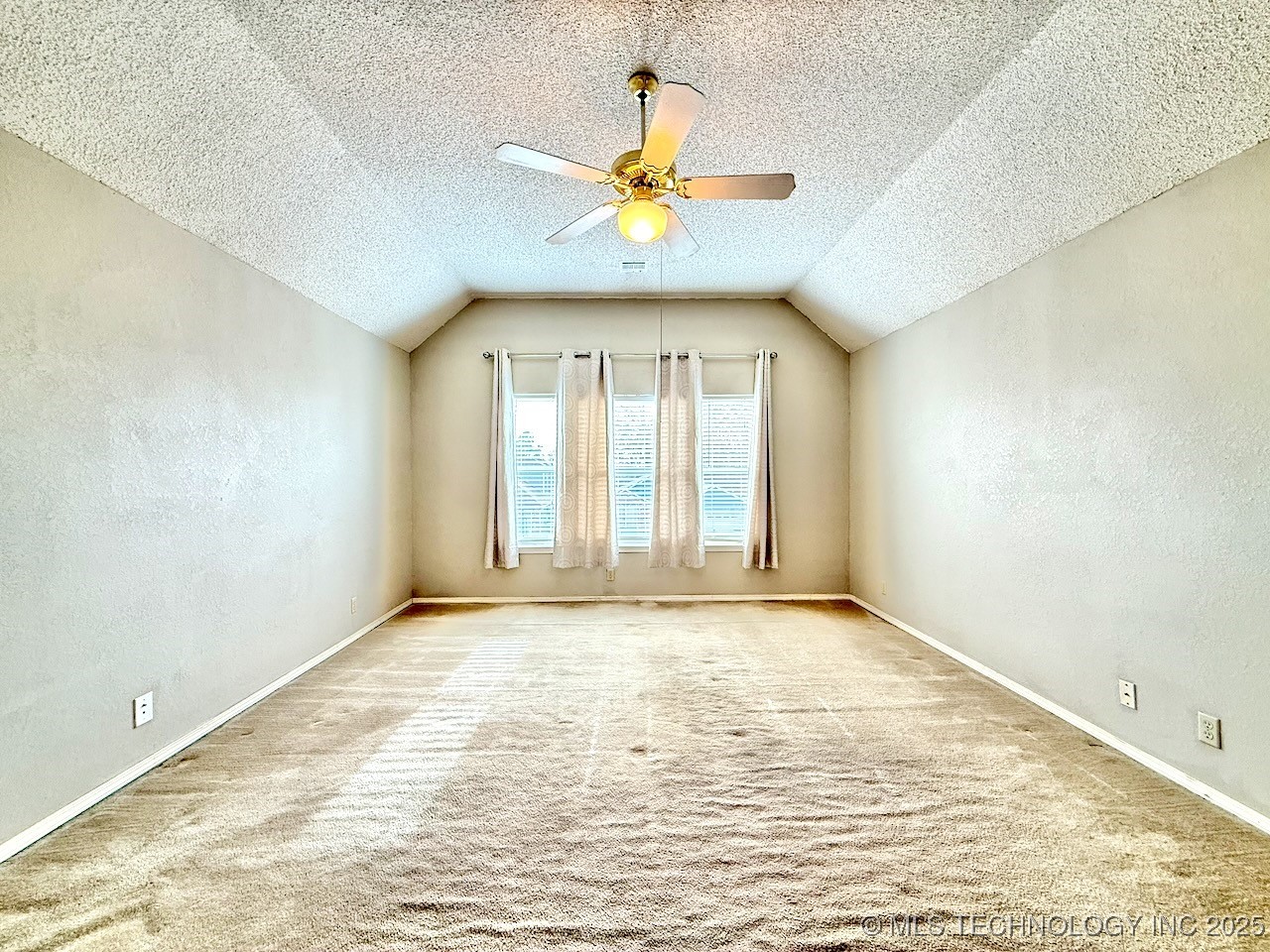 516 S Laurel Avenue Property Photo 58