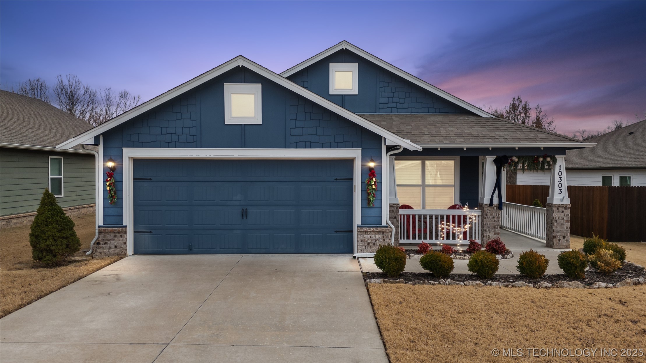 10303 N 99th East Avenue Property Photo 1