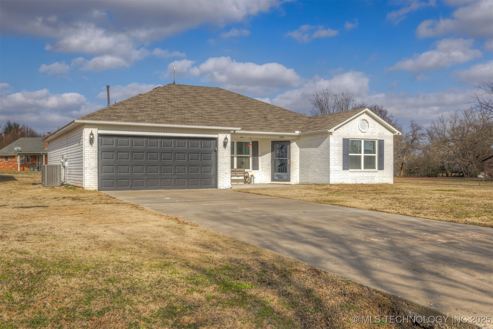 1200 W Duncan Road Property Photo 7