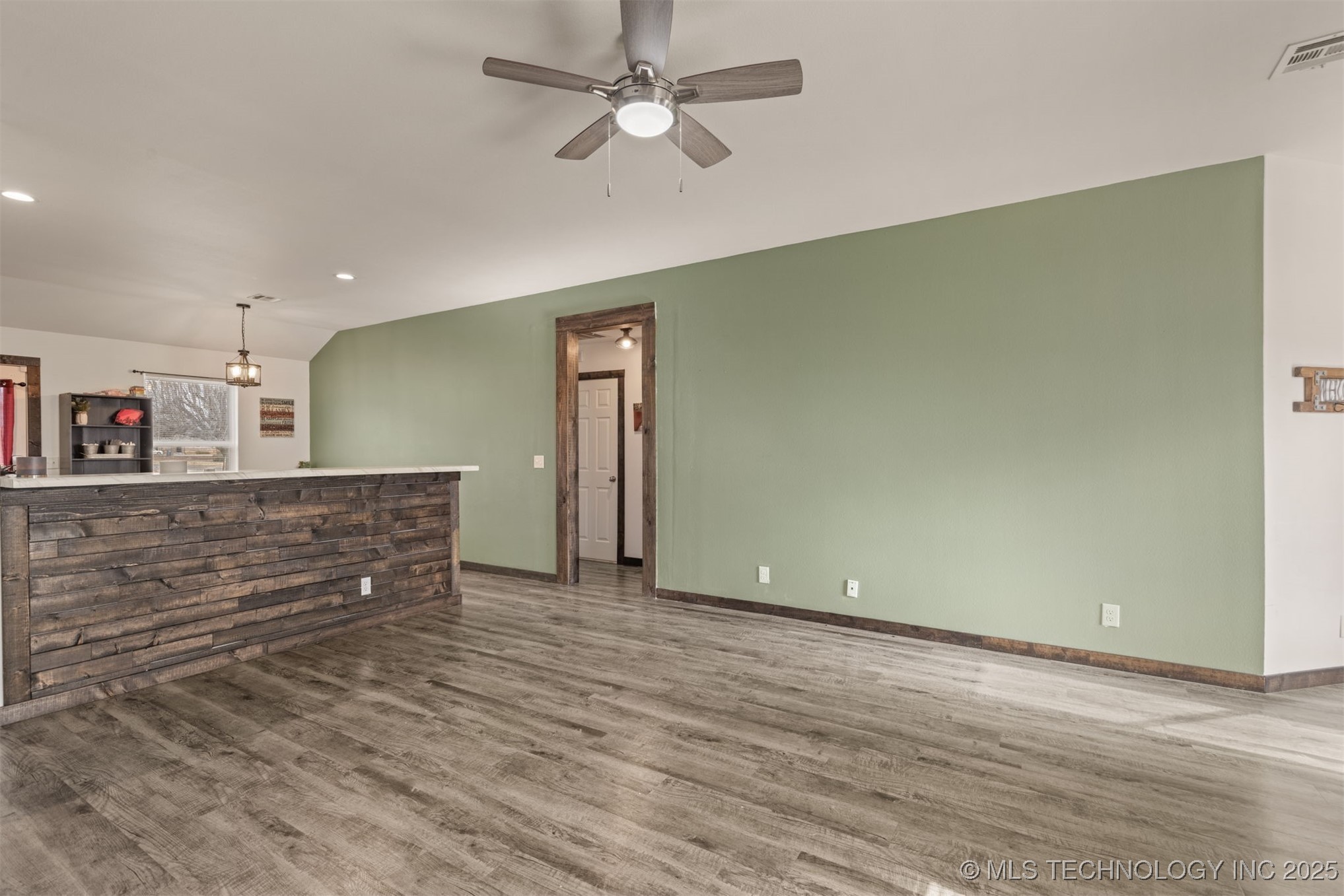 1200 W Duncan Road Property Photo 12