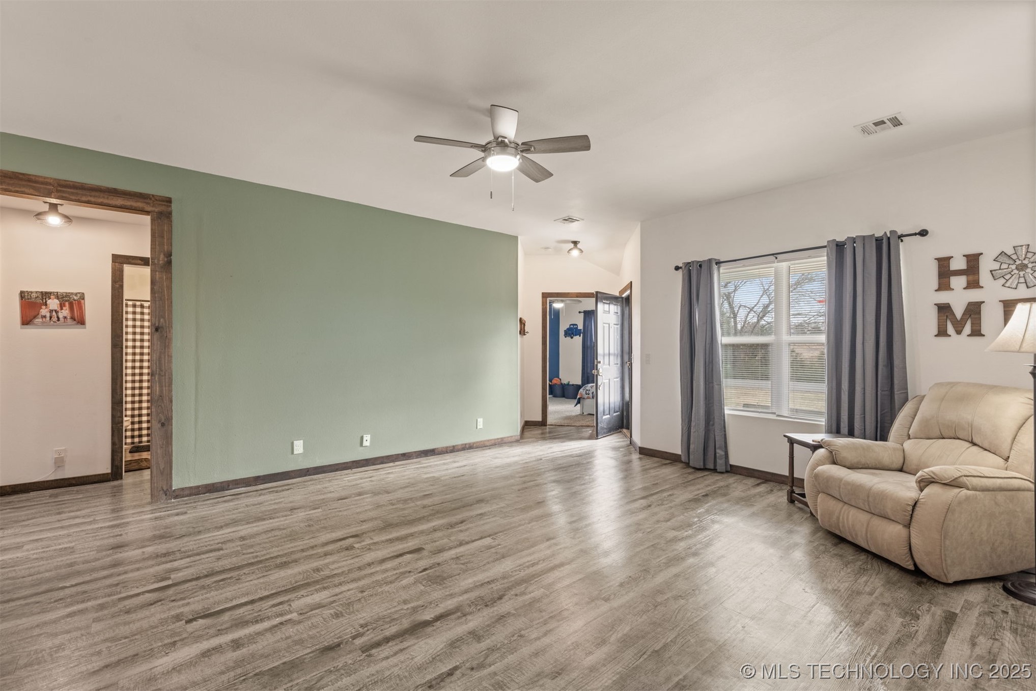 1200 W Duncan Road Property Photo 13