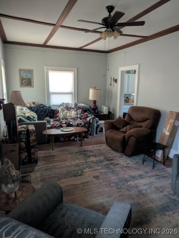 300 E Hester Street Property Photo 8