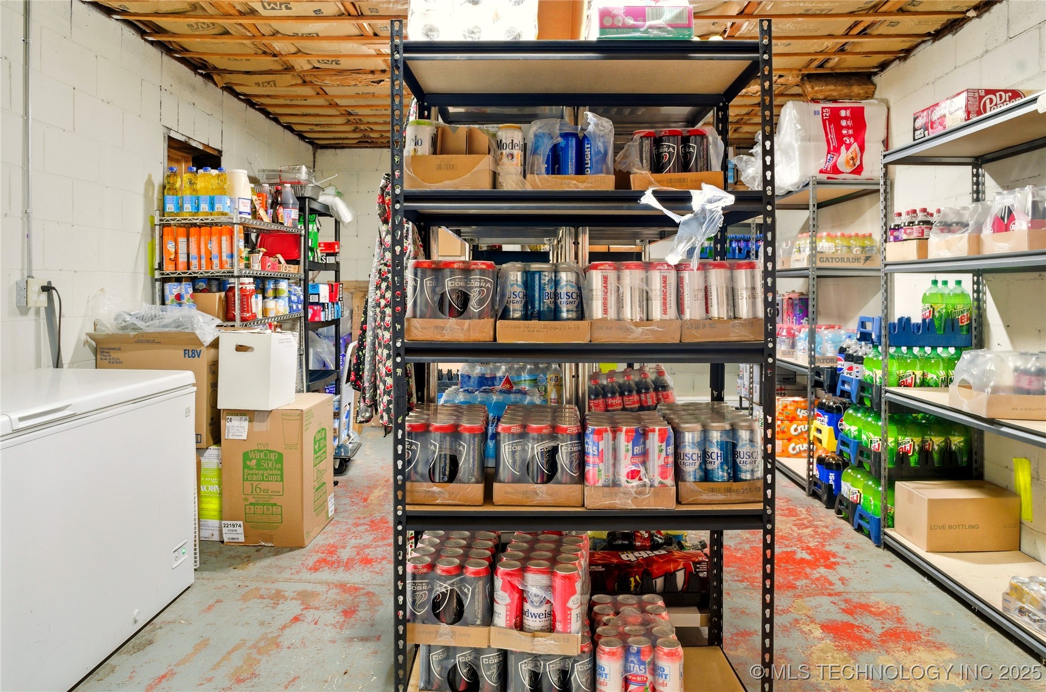 87792 Hwy 59 Property Photo 19