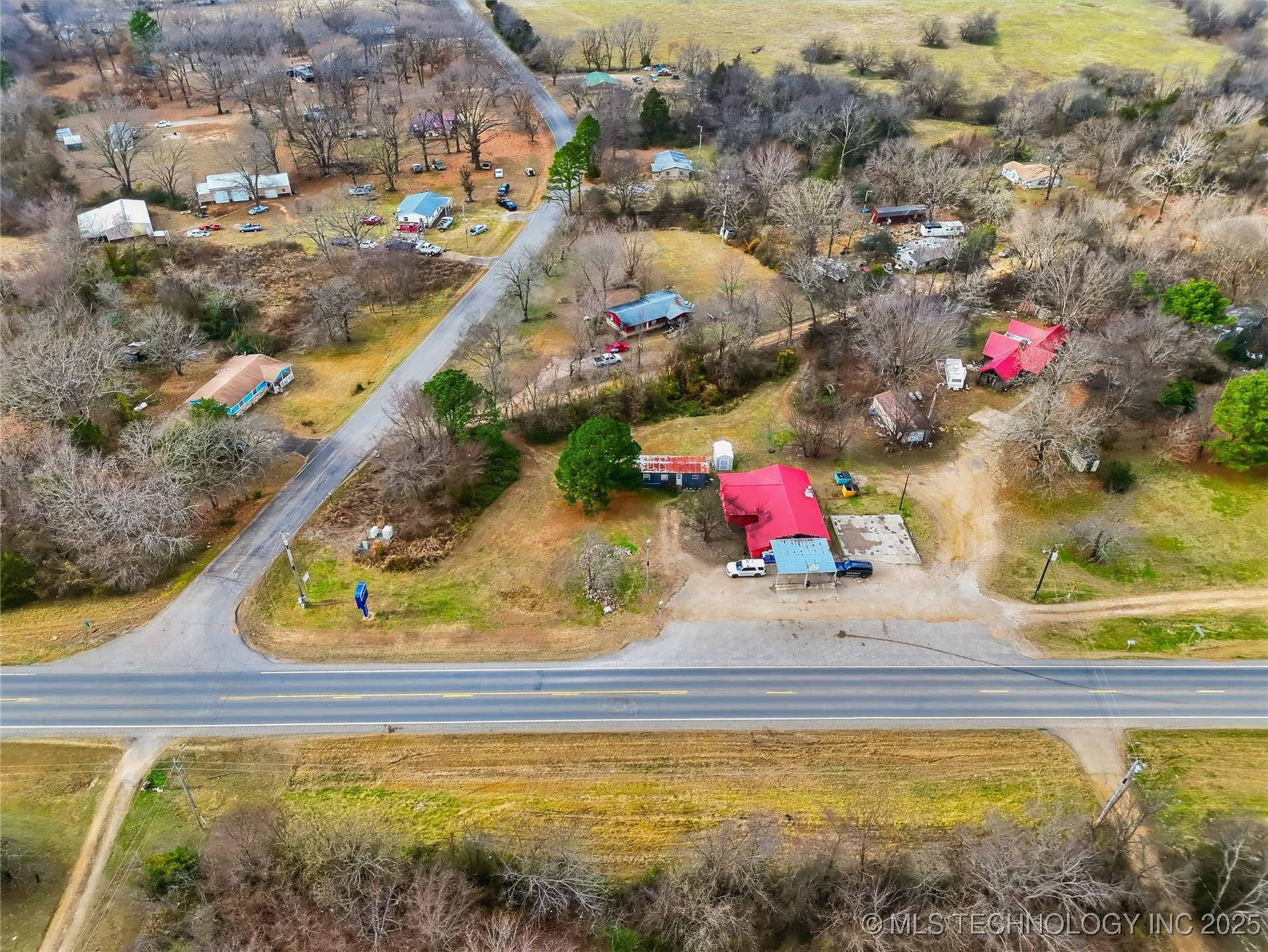 87792 Hwy 59 Property Photo 35