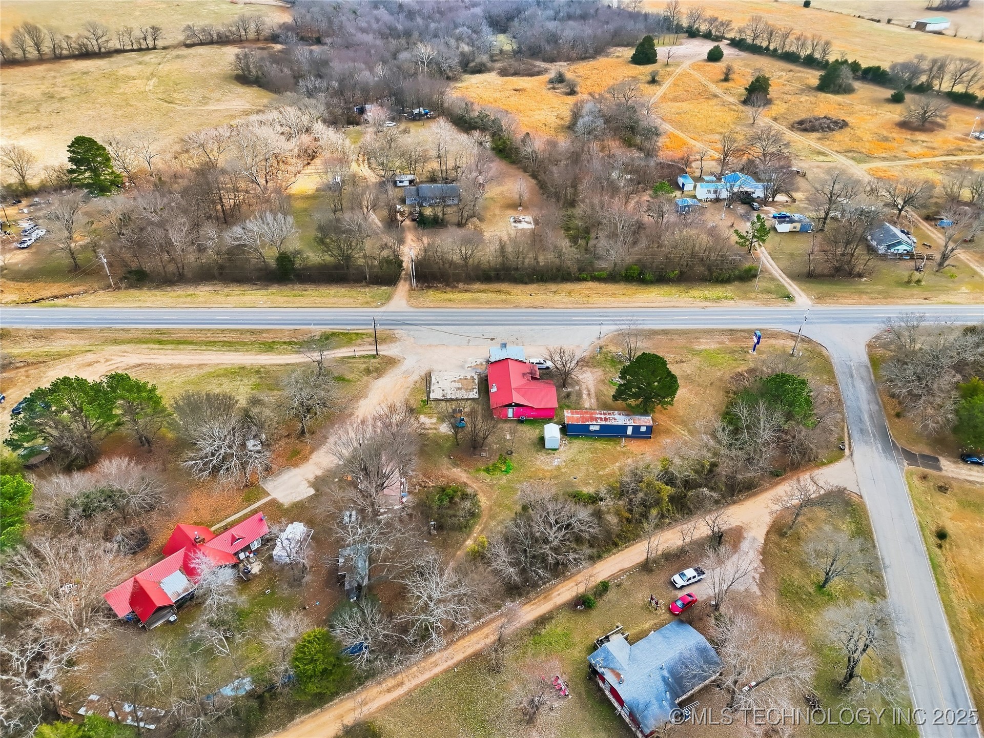 87792 Hwy 59 Property Photo 41