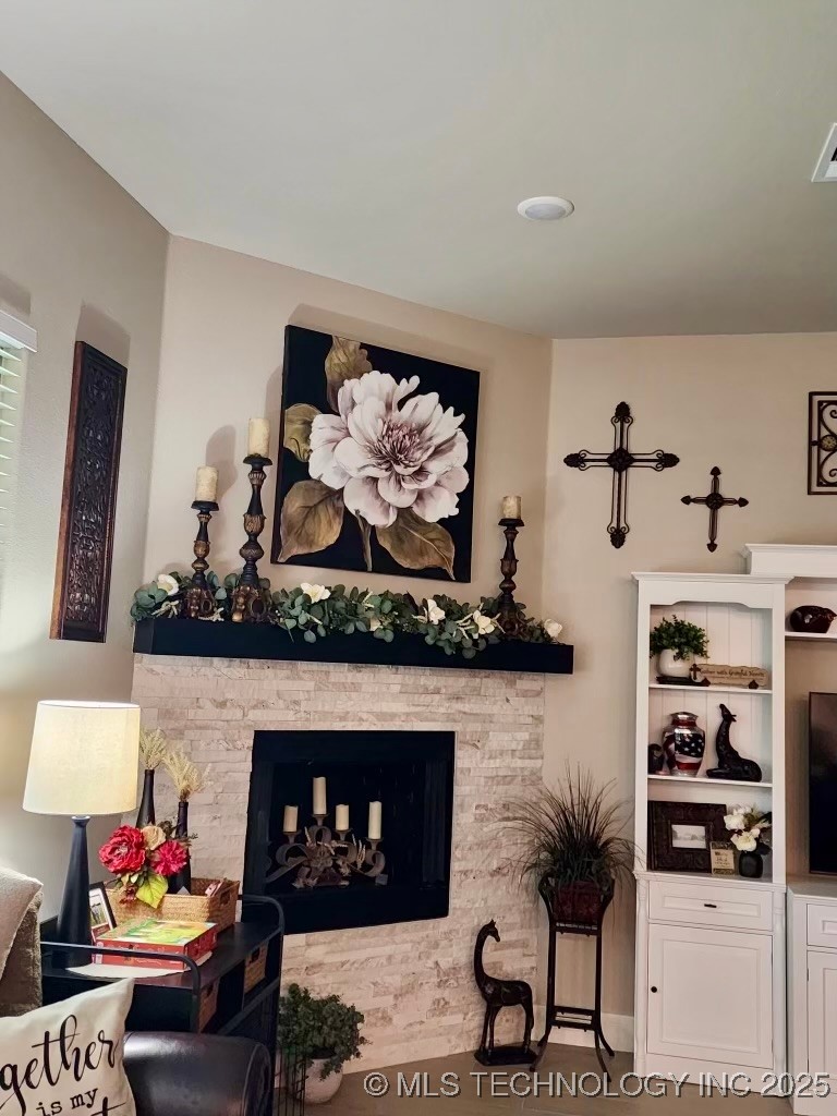 98 Rancho Sol Street Property Photo 3