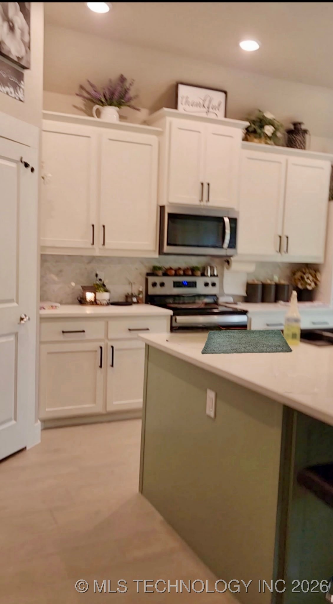 98 Rancho Sol Street Property Photo 7