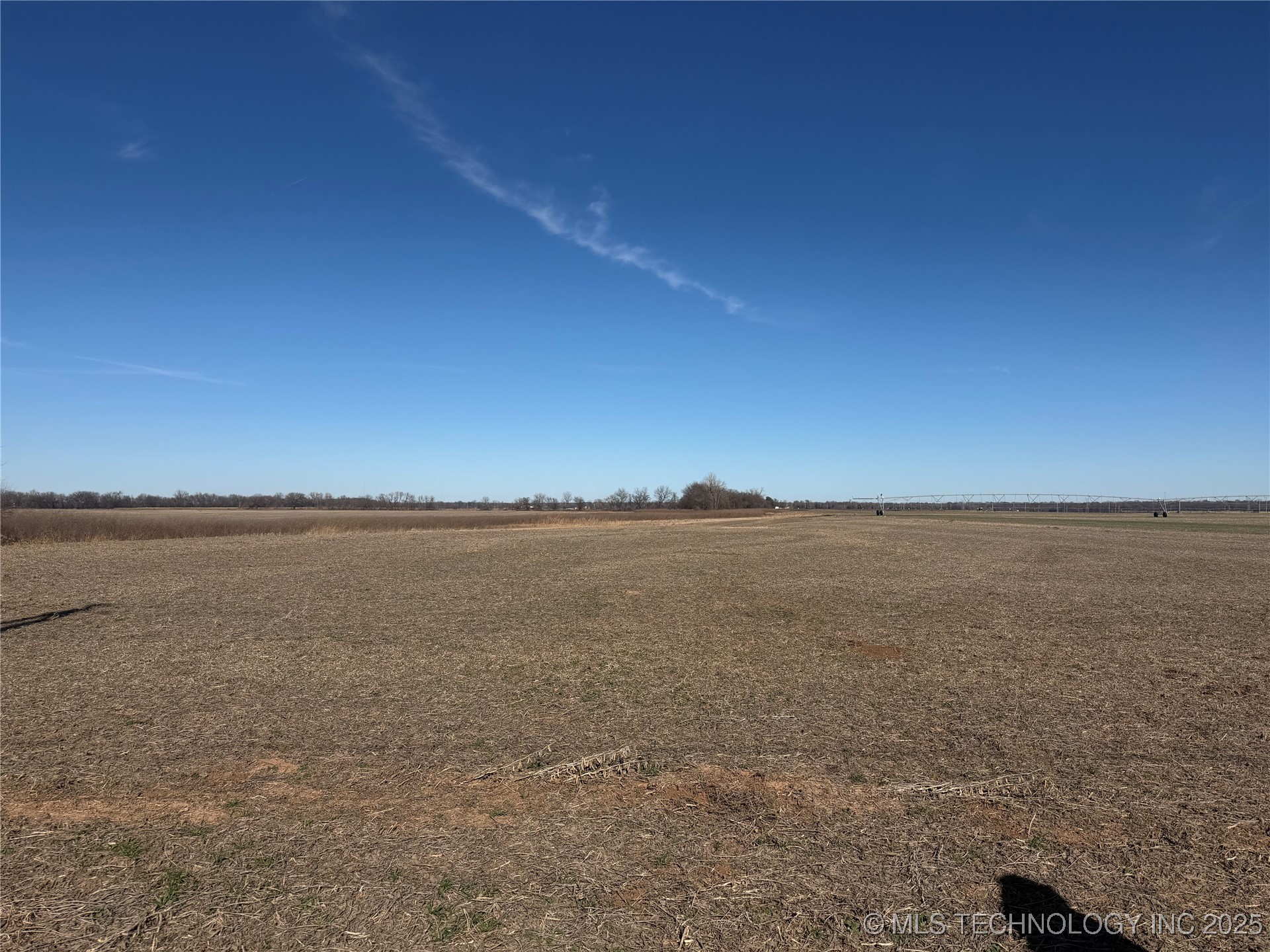 E 211th Street S Property Photo 5