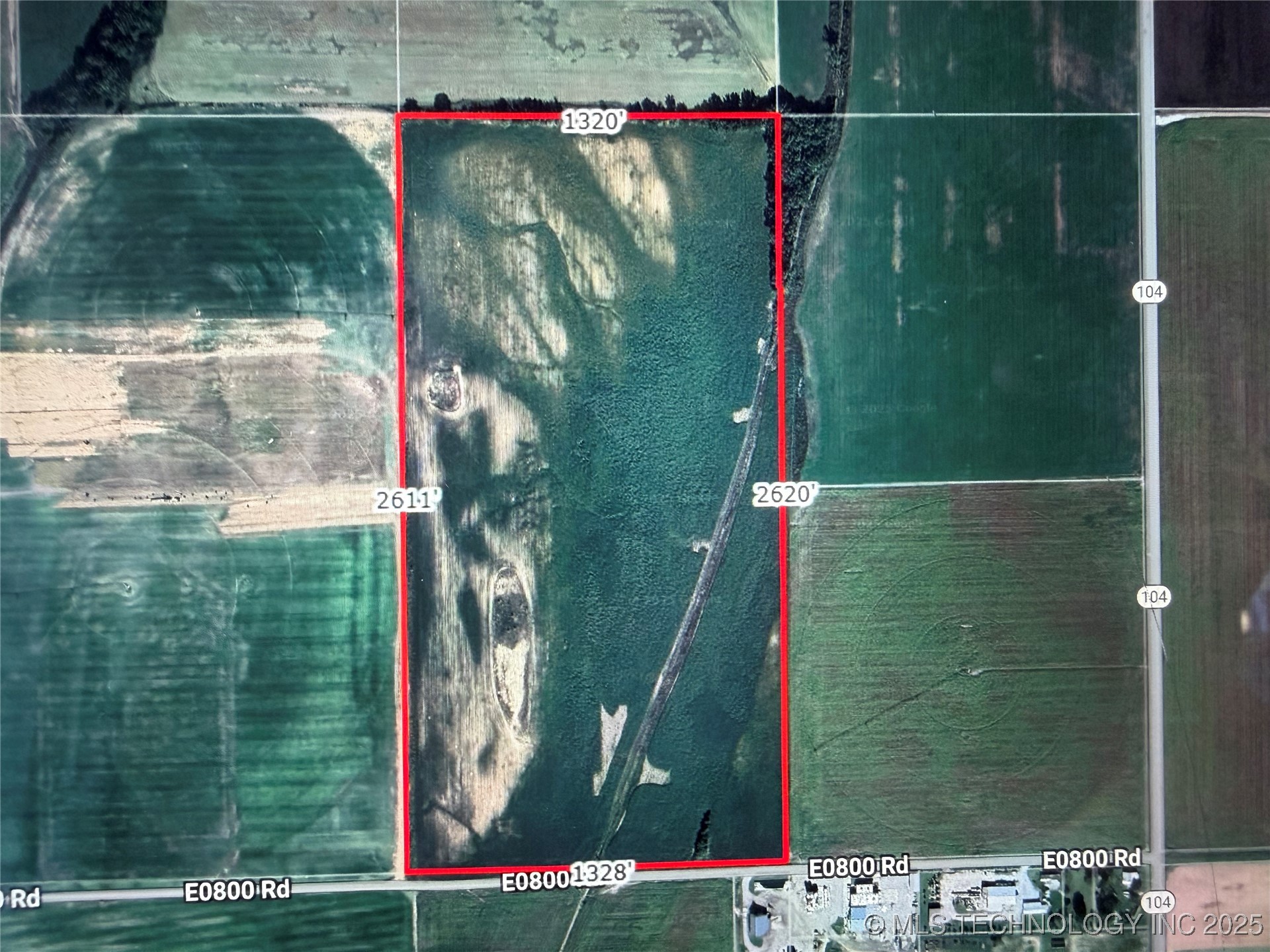 E 211th Street S Property Photo 7