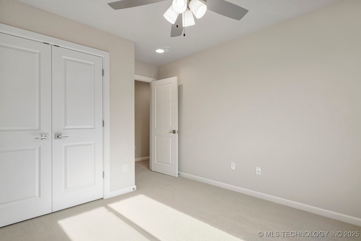 2715 W Tucson Court Property Photo 23