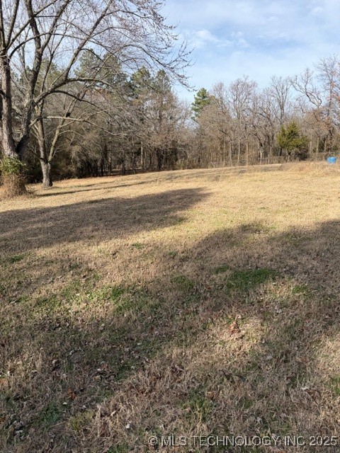21403 E 410 Road Property Photo 5