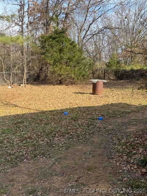 21403 E 410 Road Property Photo 18