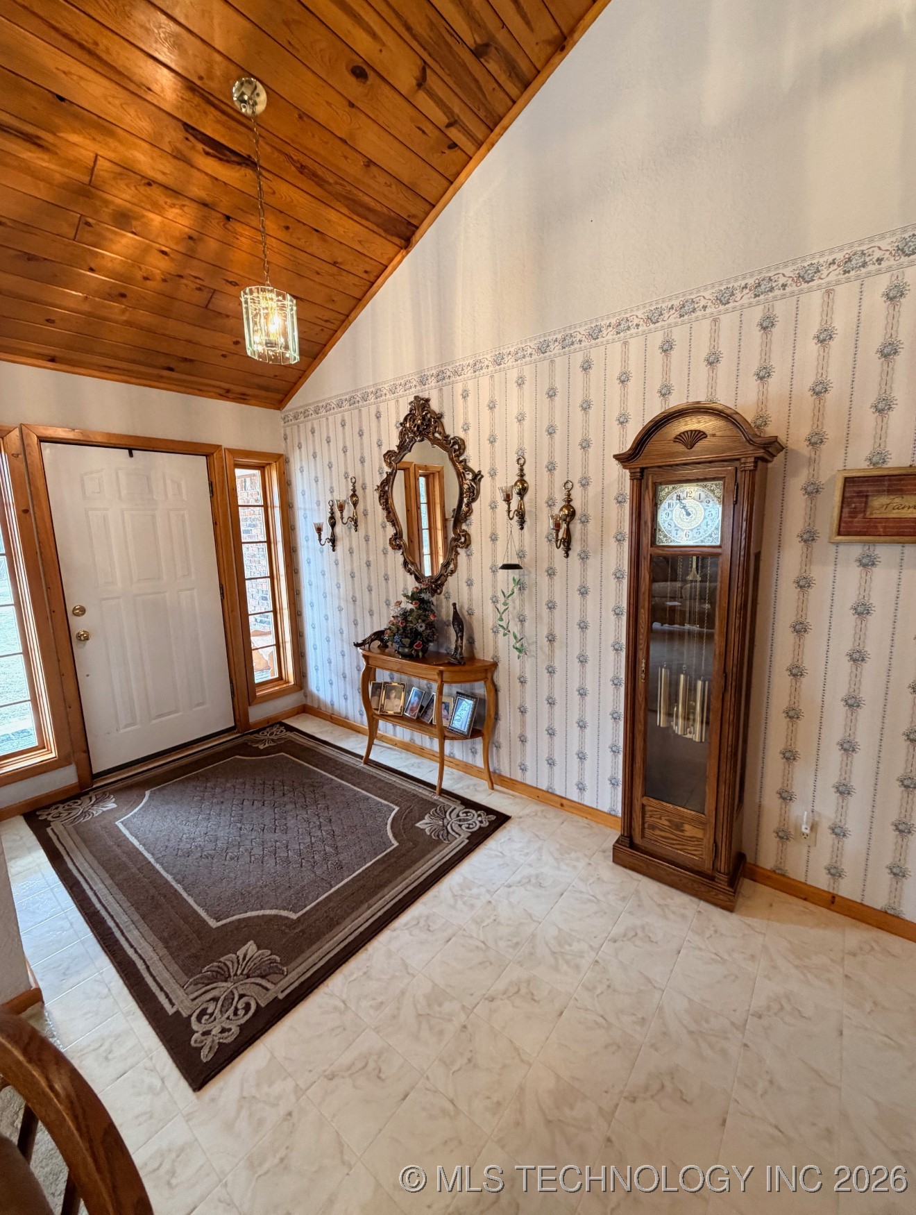 24751 S 200 Road Property Photo 4