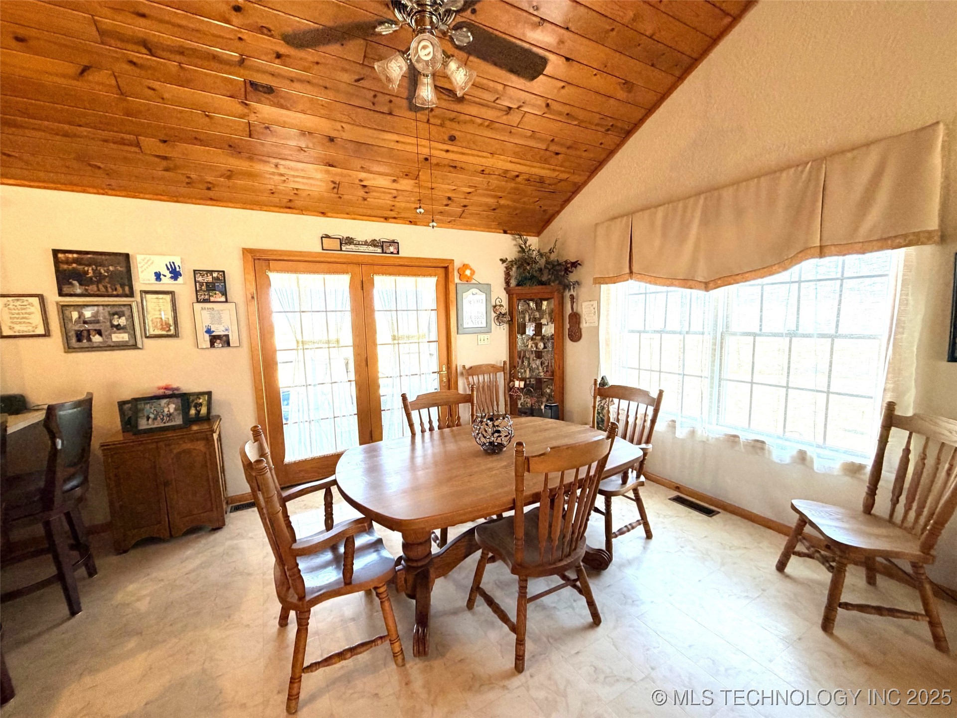 24751 S 200 Road Property Photo 12