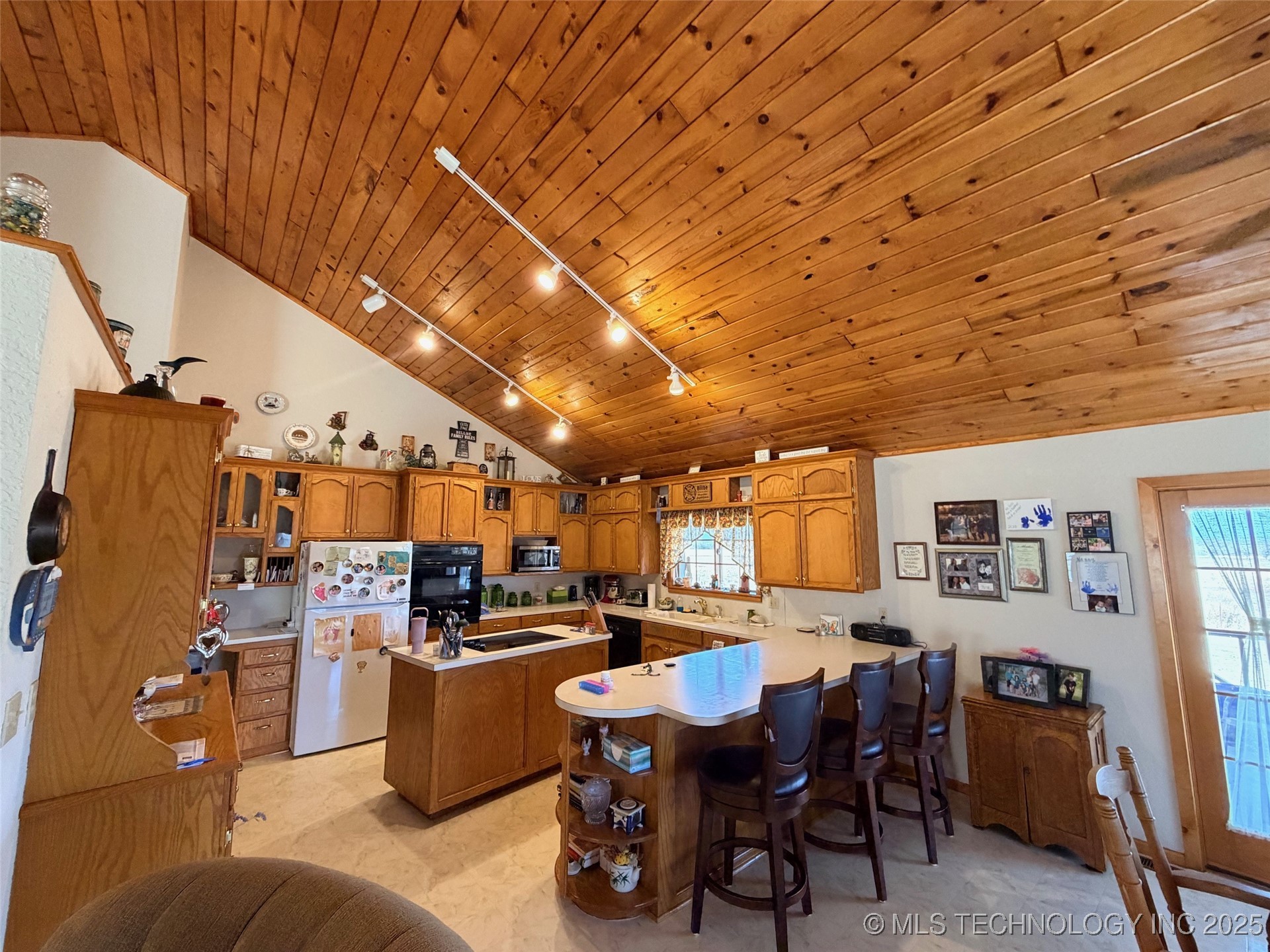 24751 S 200 Road Property Photo 14