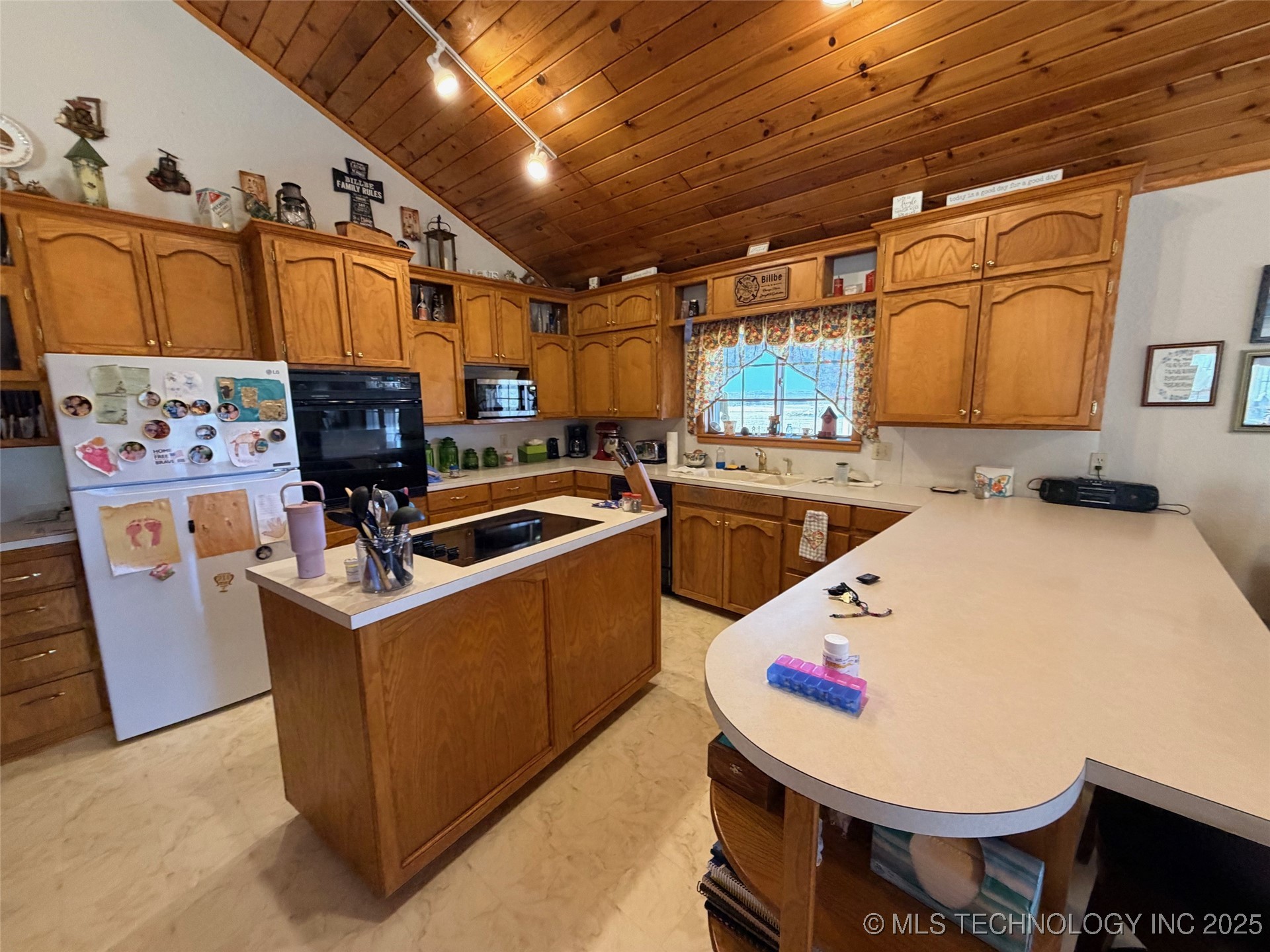 24751 S 200 Road Property Photo 15