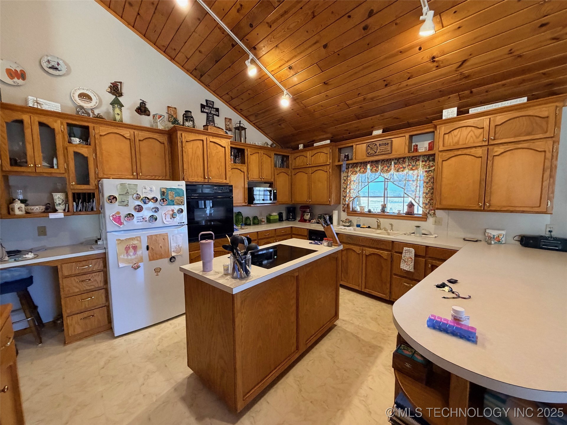 24751 S 200 Road Property Photo 17