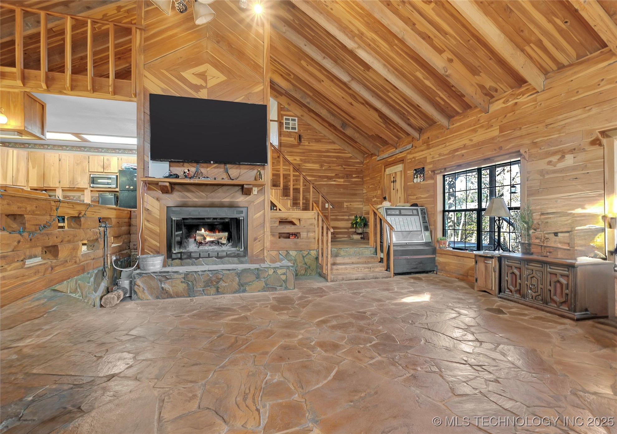 165028 N 4313 Road Property Photo 5