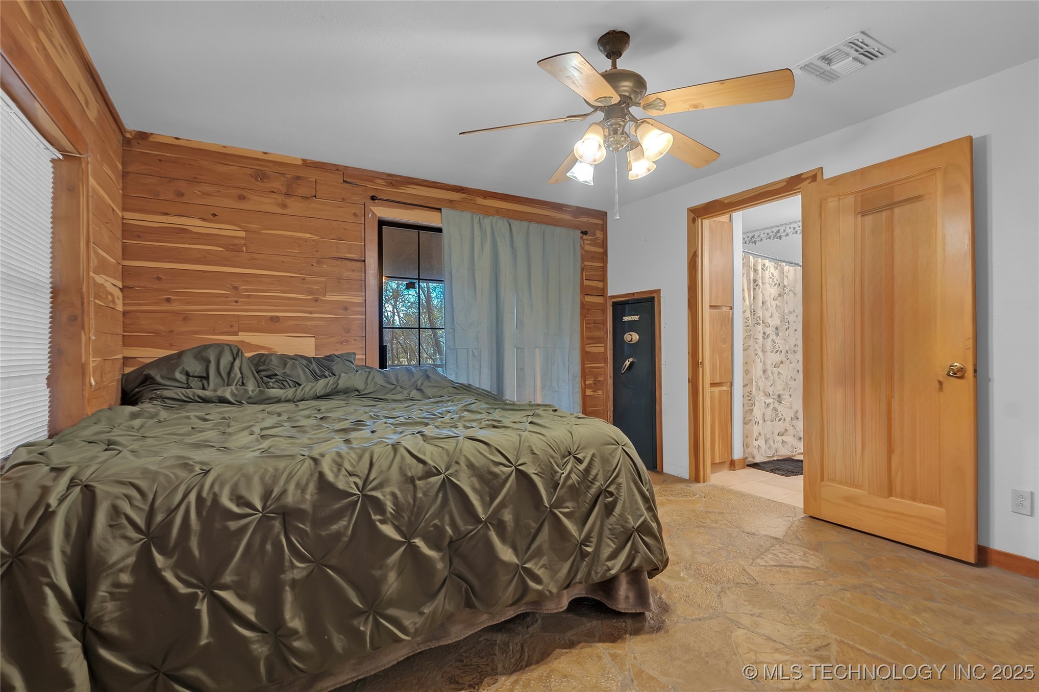 165028 N 4313 Road Property Photo 16