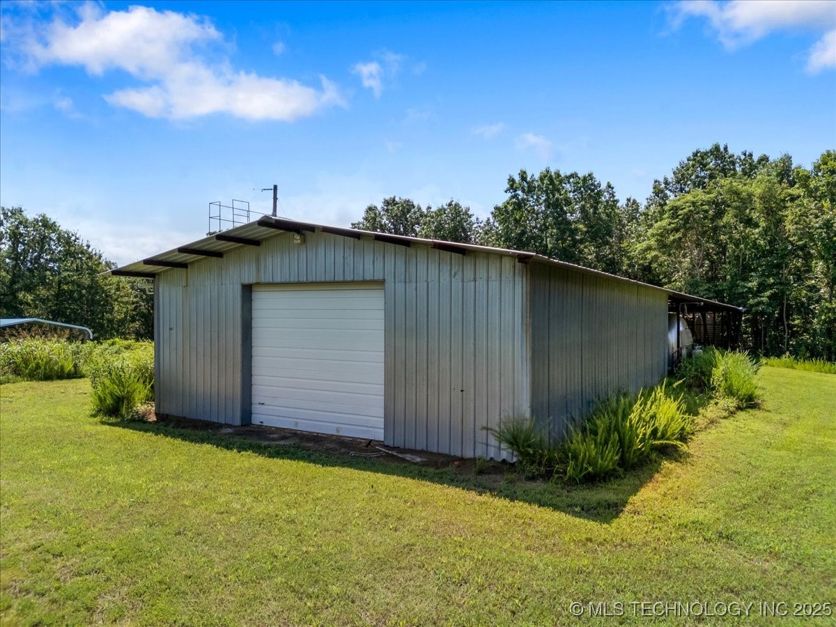 426670 1150 Road Property Photo 31