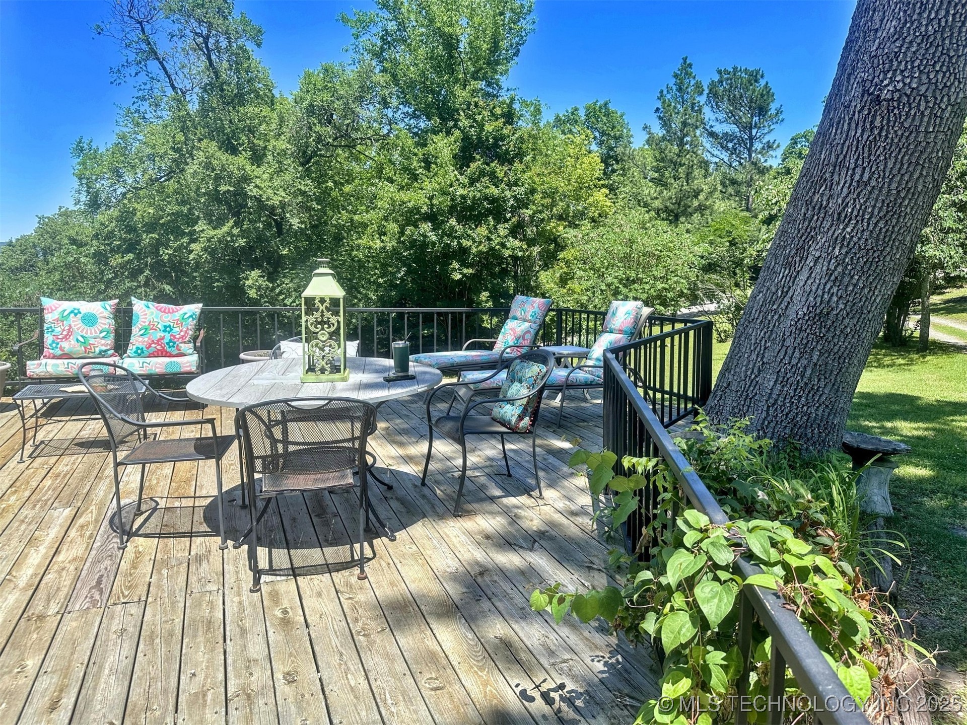 3293 W Southern Avenue Property Photo 5