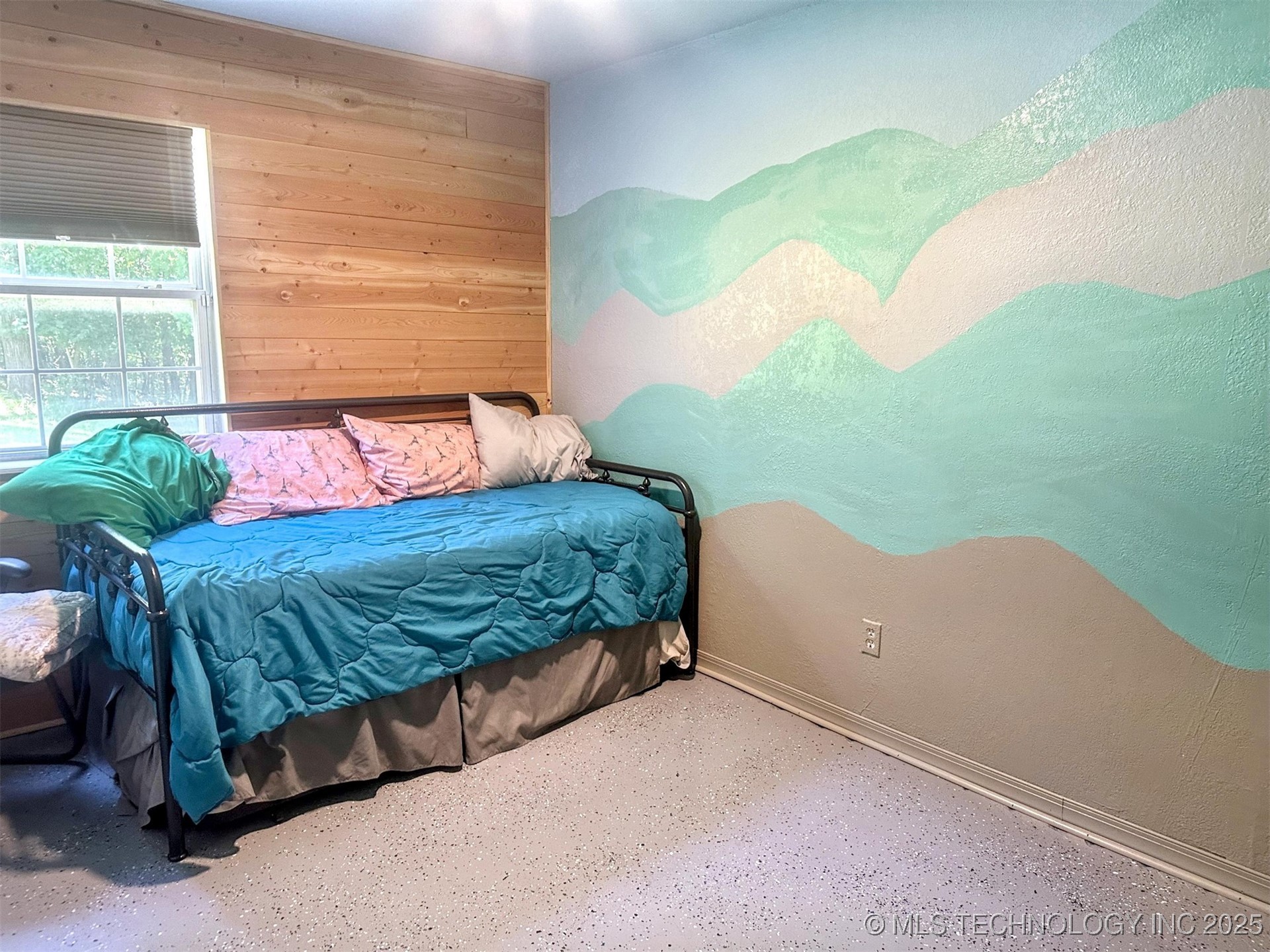 3293 W Southern Avenue Property Photo 23