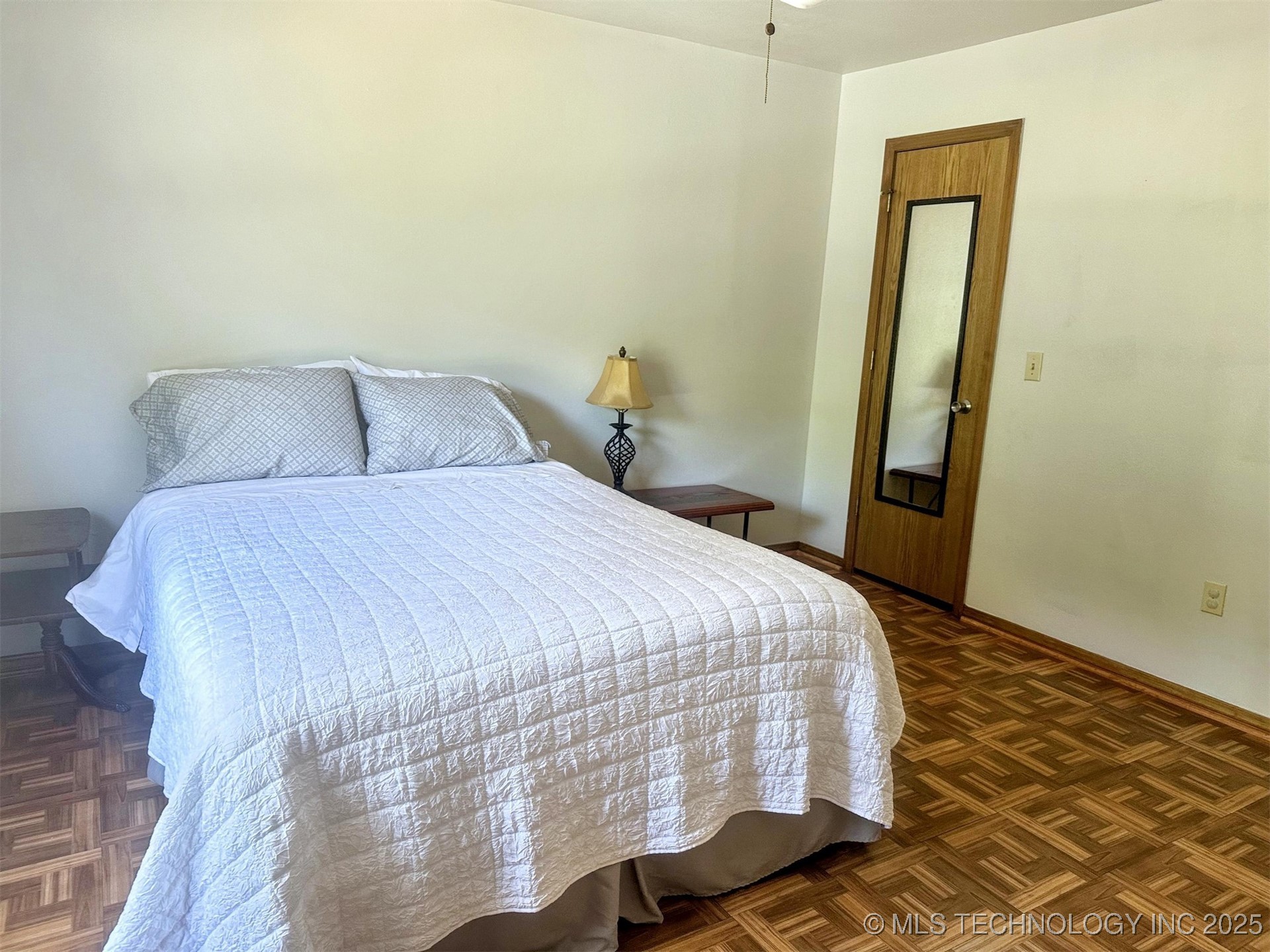 3293 W Southern Avenue Property Photo 24