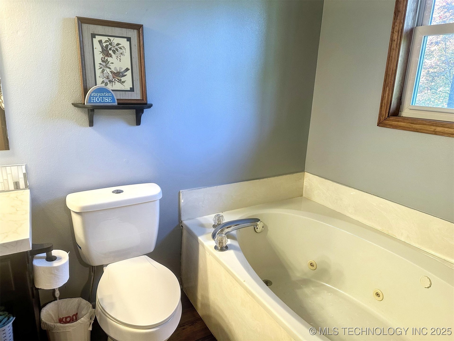 3293 W Southern Avenue Property Photo 31