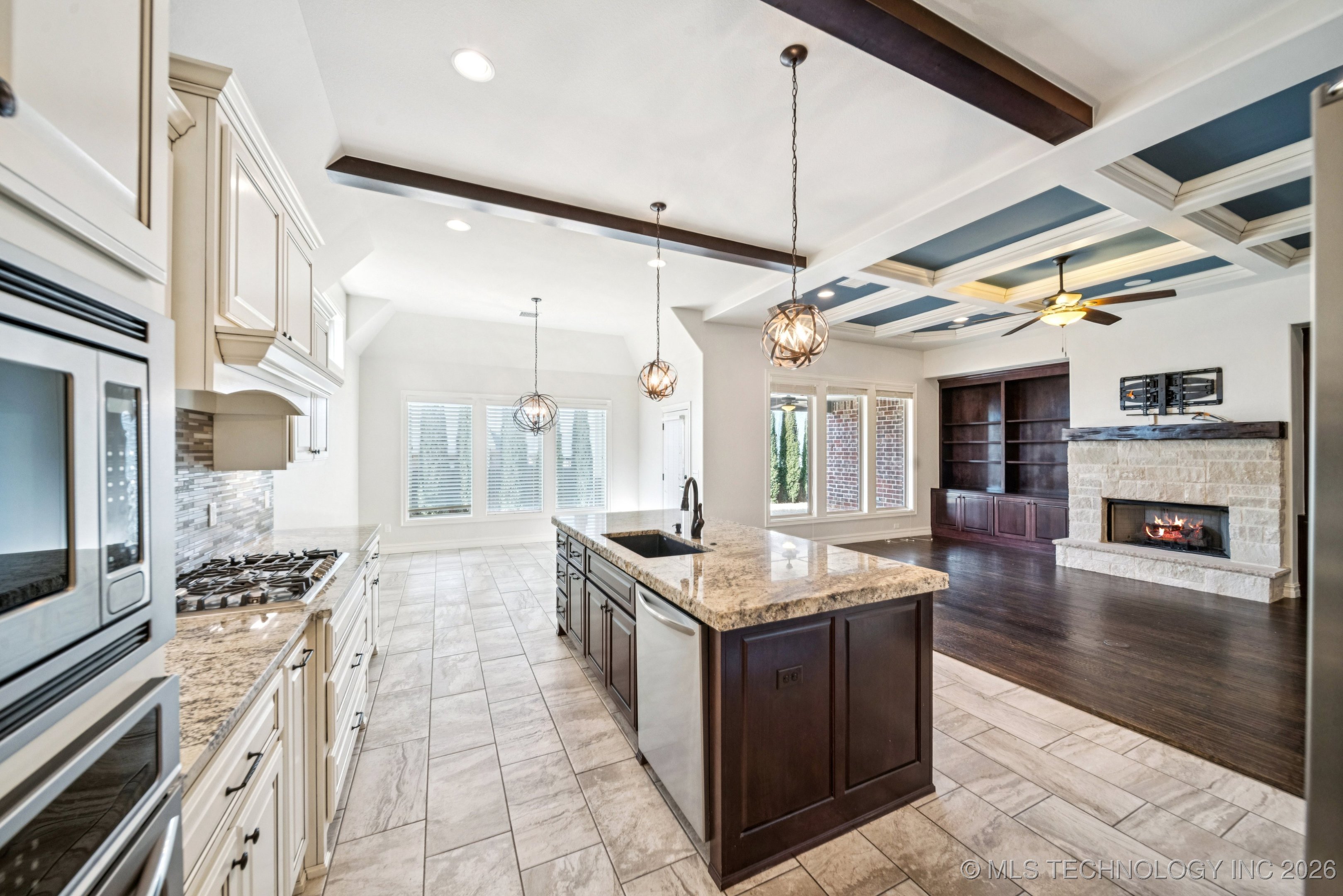 13006 S 2nd Street Property Photo 13