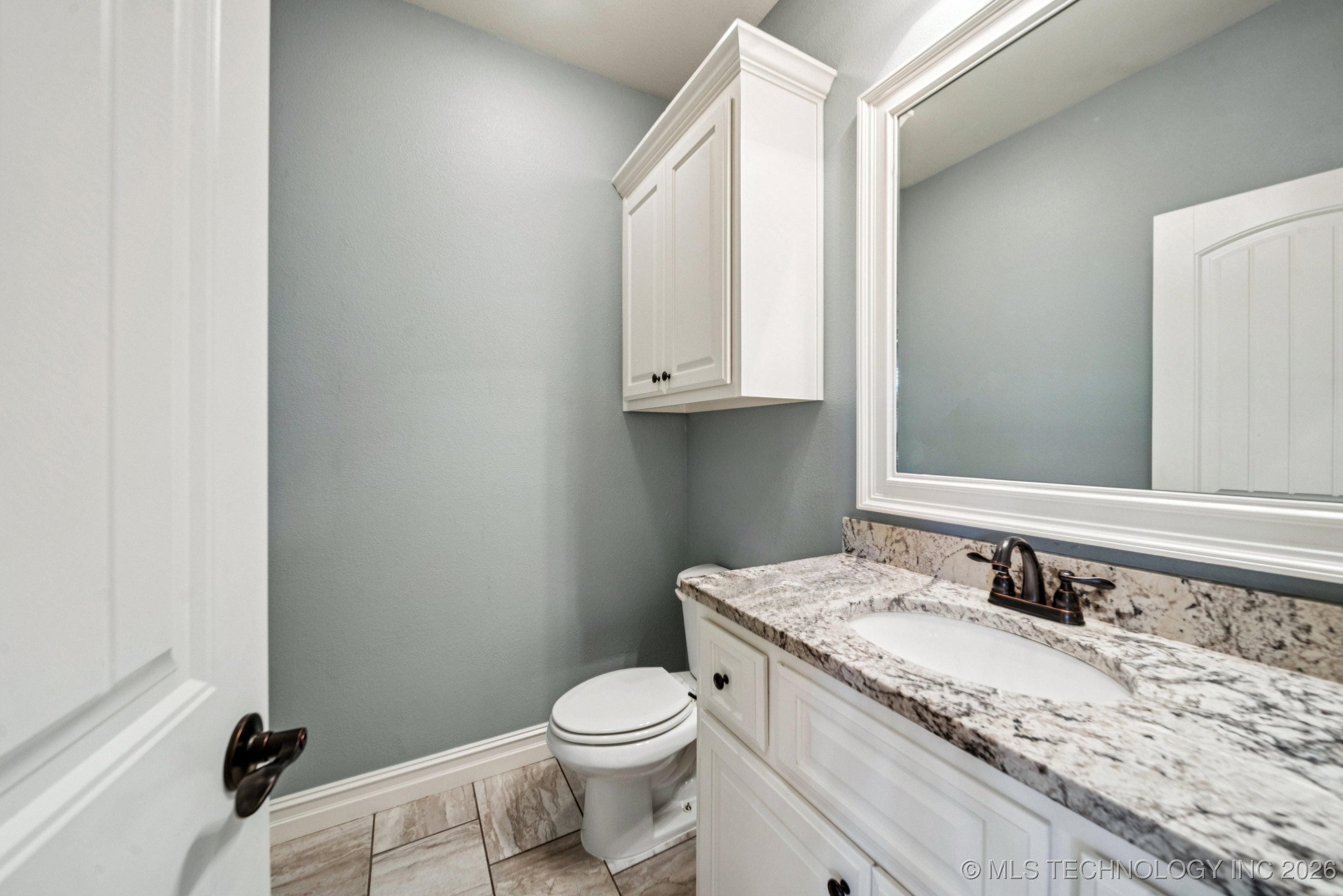 13006 S 2nd Street Property Photo 15