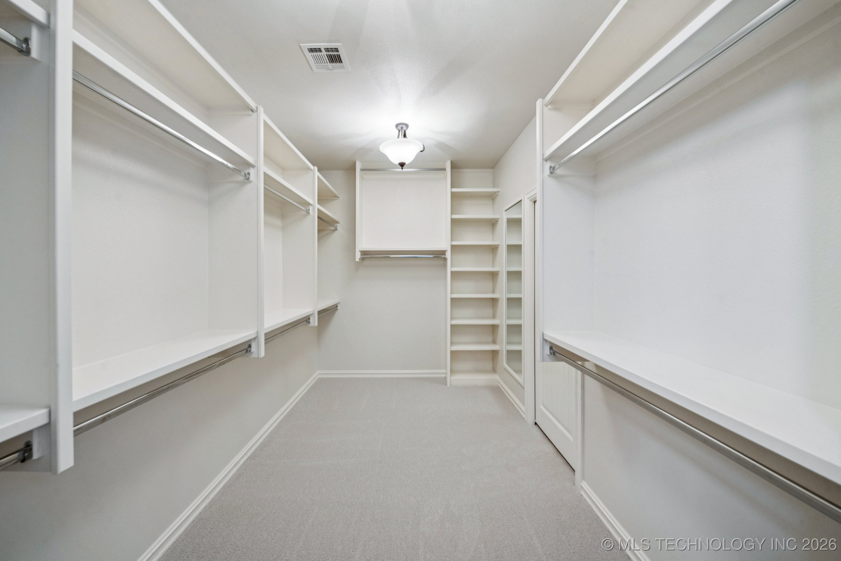 13006 S 2nd Street Property Photo 21