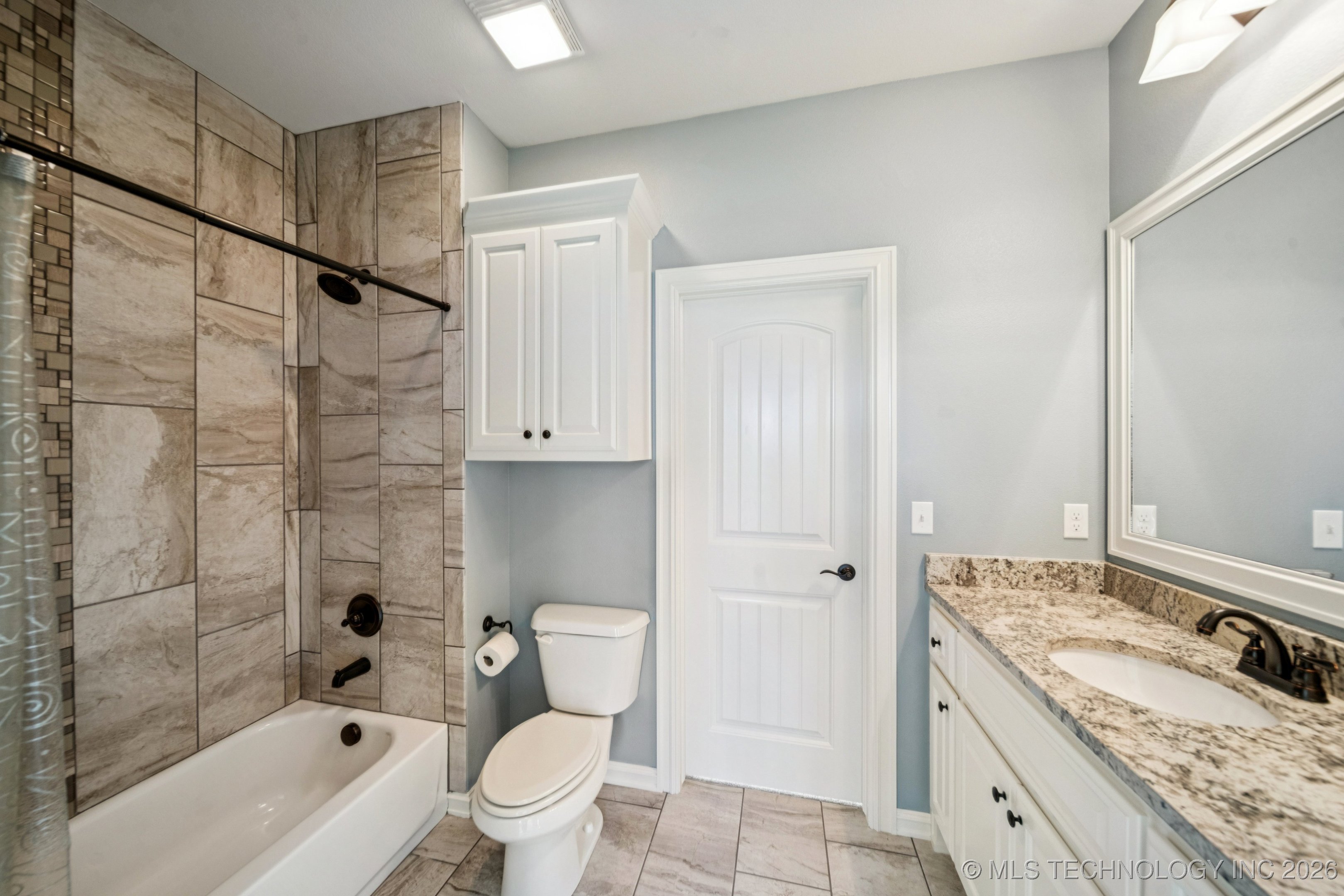 13006 S 2nd Street Property Photo 24