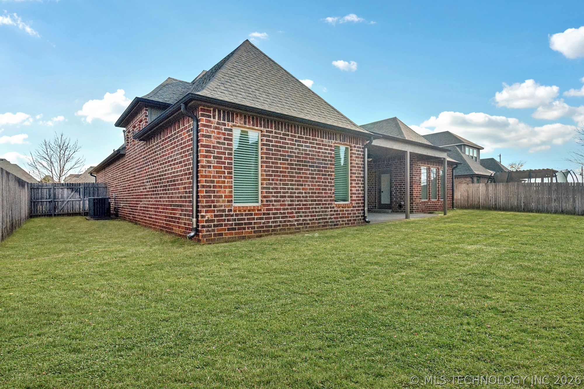 13006 S 2nd Street Property Photo 29