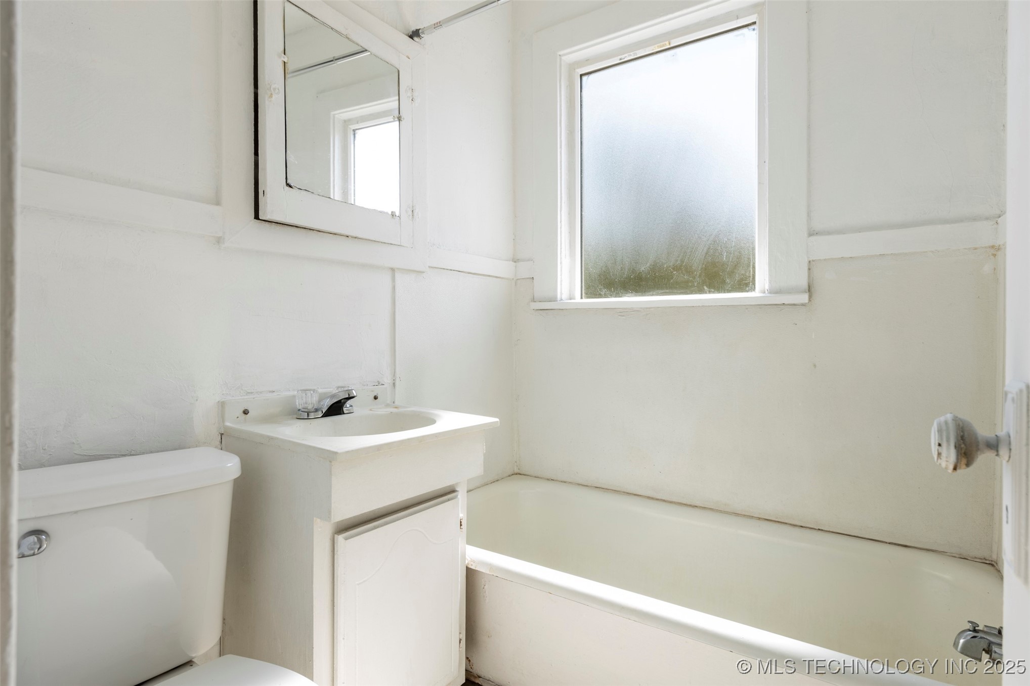 820 S 6th Property Photo 20