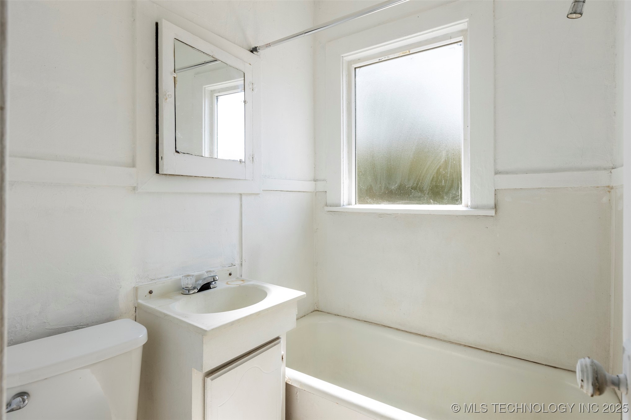 820 S 6th Property Photo 21